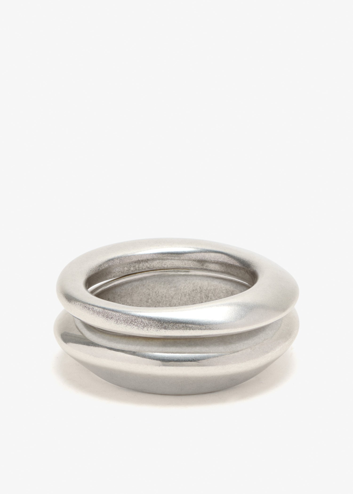 Metal bangles, Silver
Metal bangles, Silver