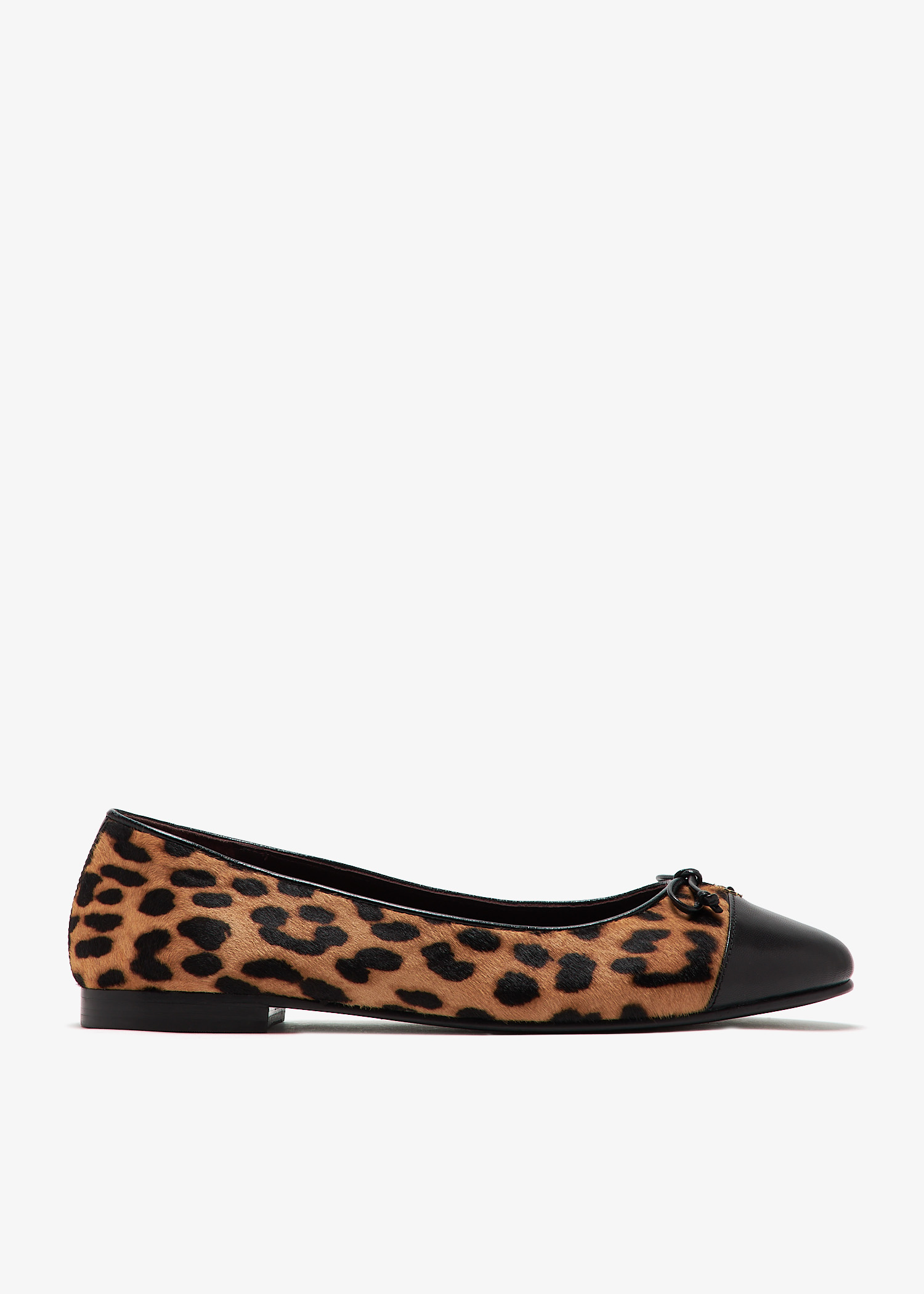Cap-toe ballerinas, Animal printed
Cap-toe ballerinas, Animal printed