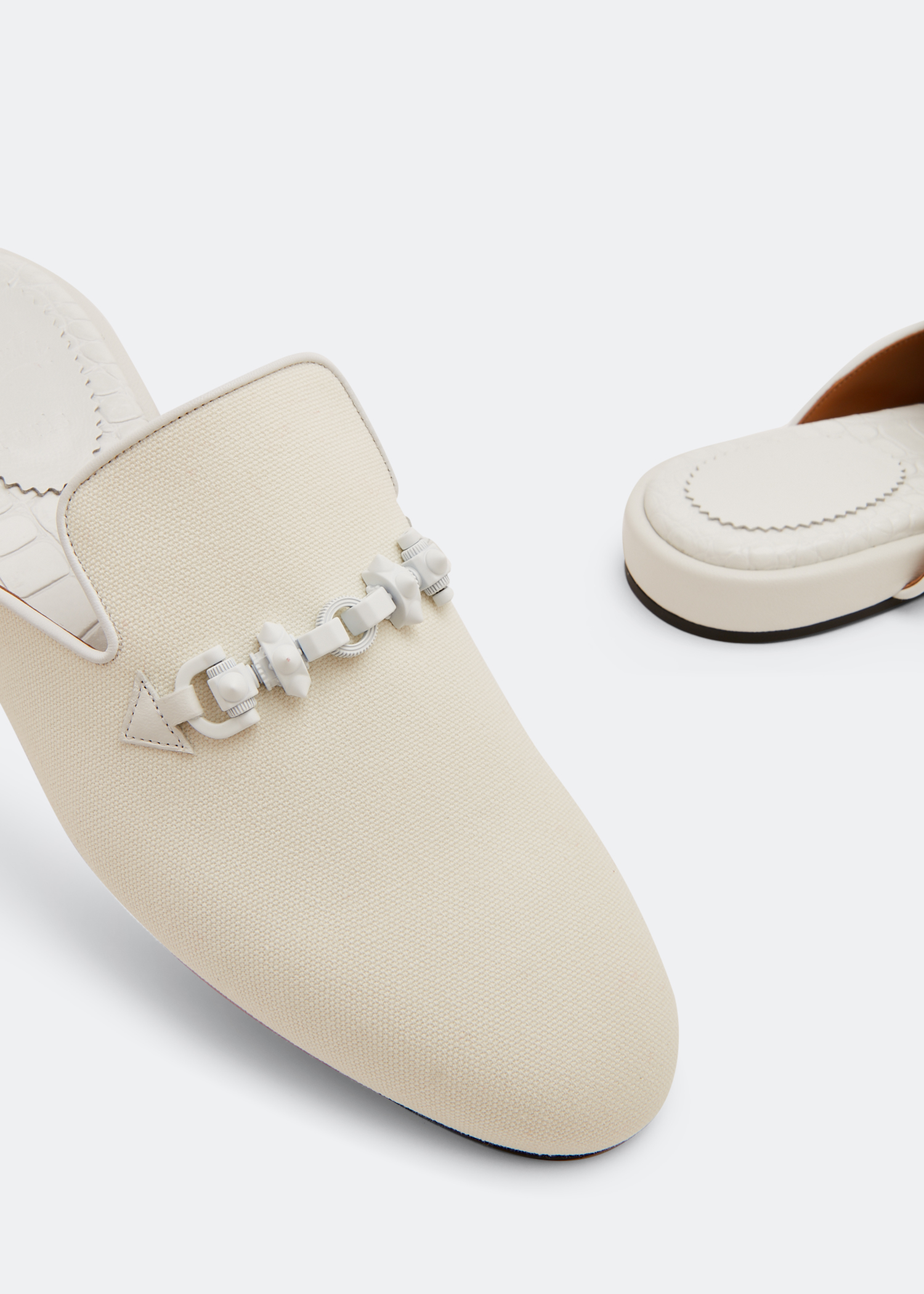Coolito swing slippers, White