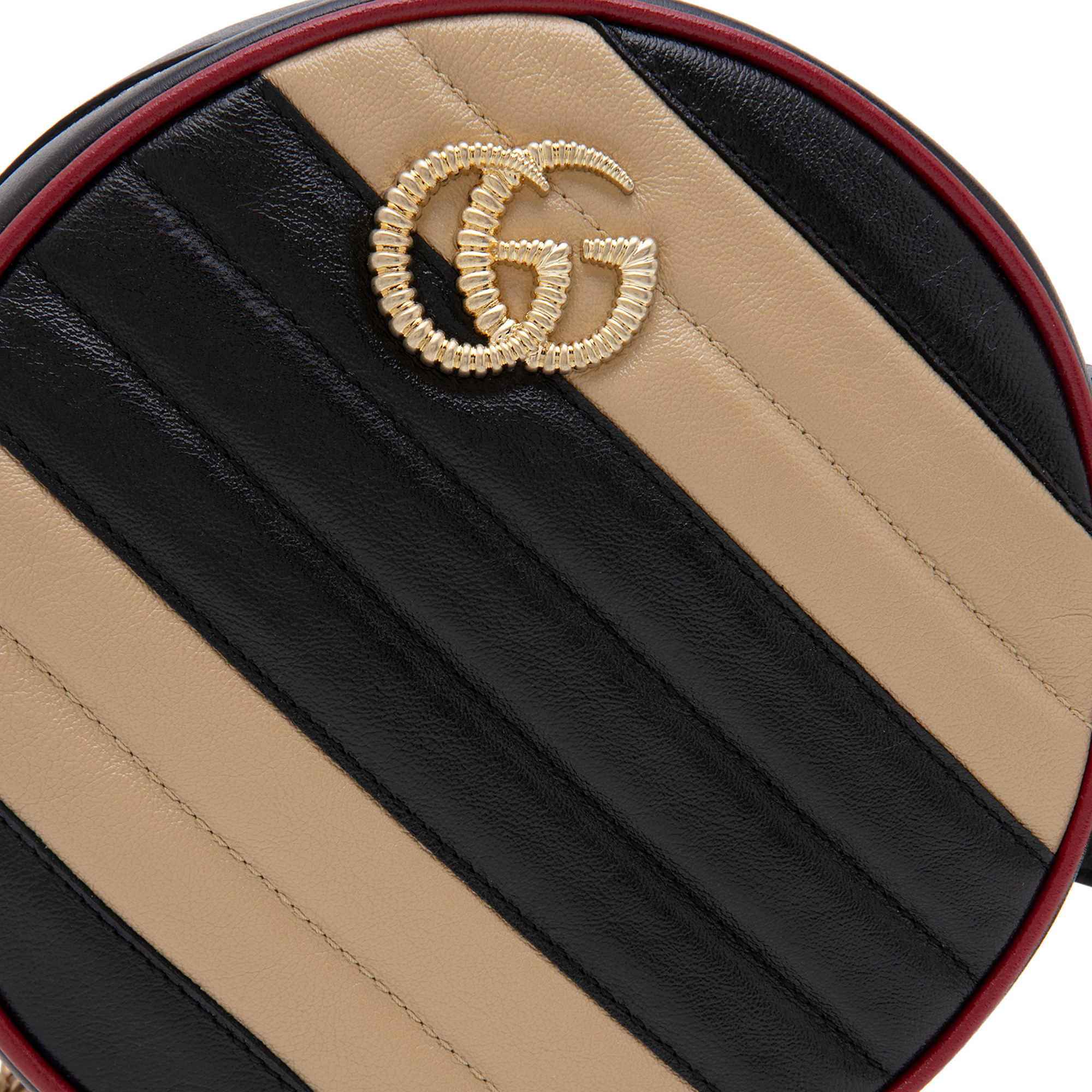 GG Marmont mini round shoulder bag, Black
GG Marmont mini round shoulder bag, Black
