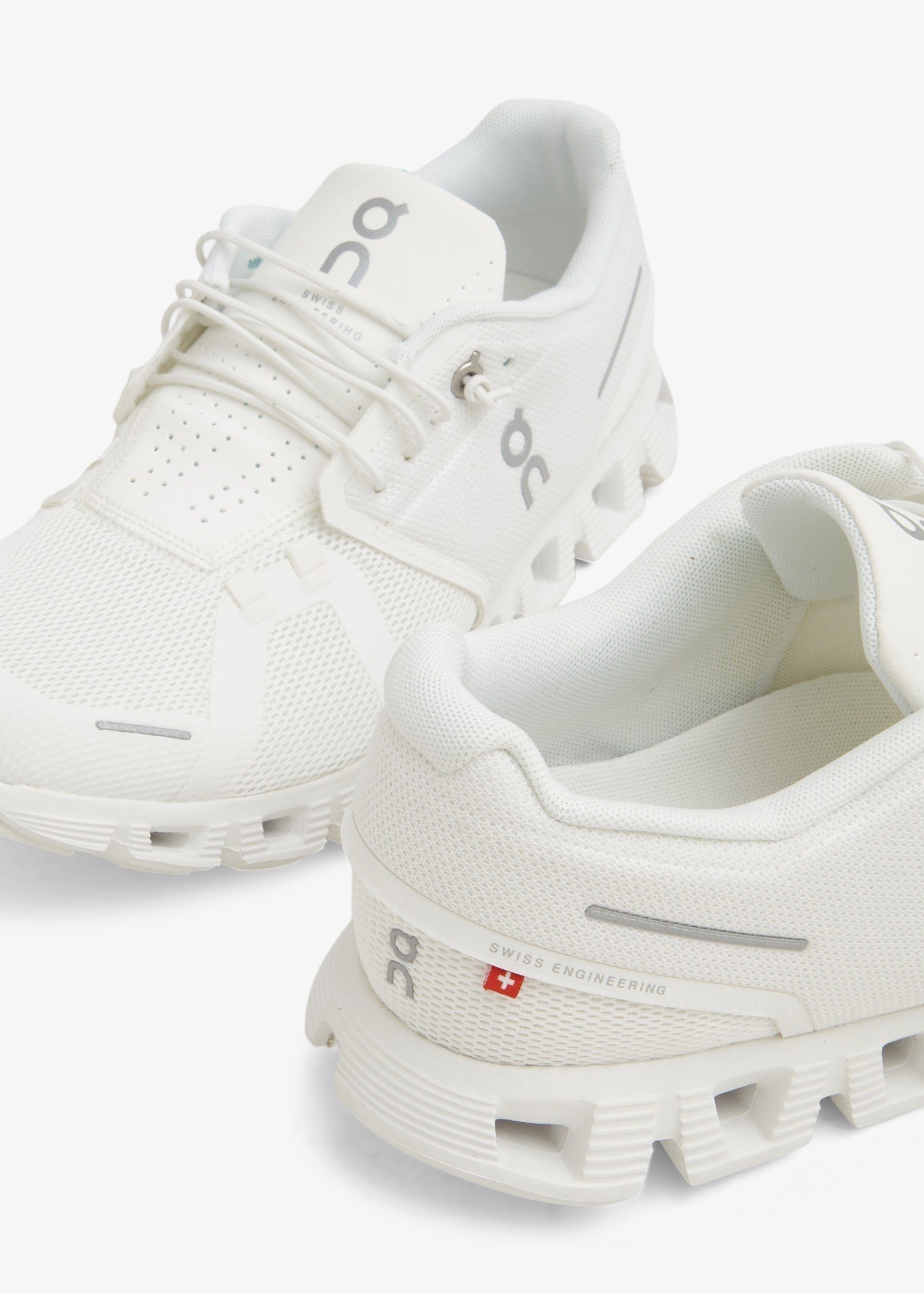 Cloud 5 sneakers, White