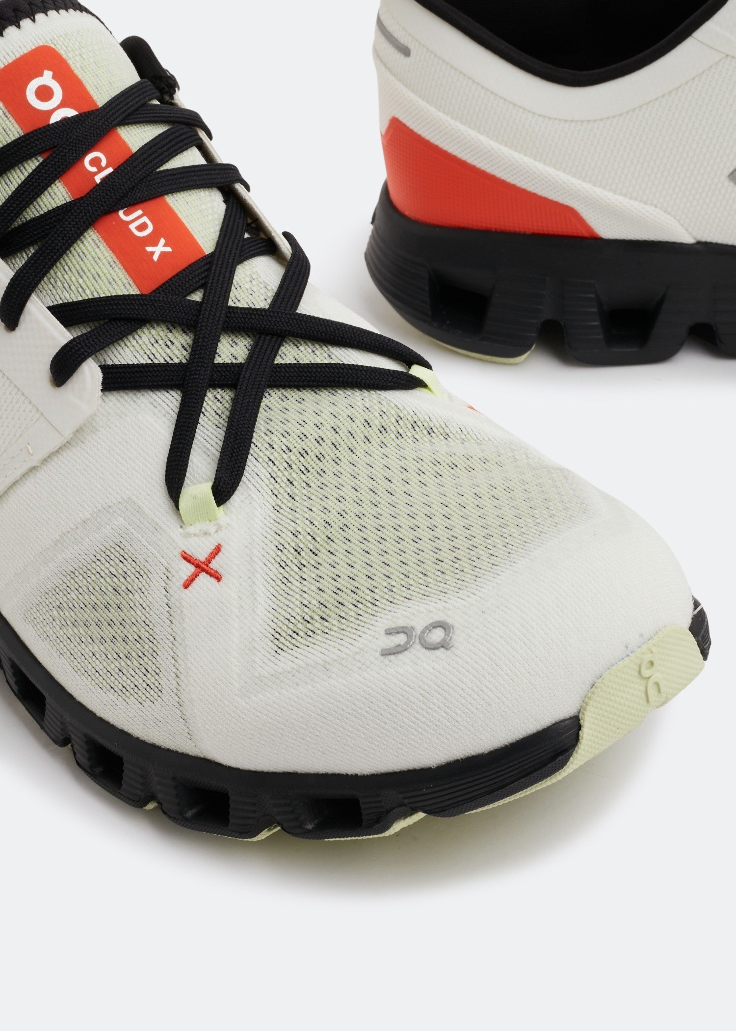 Cloud X sneakers, White