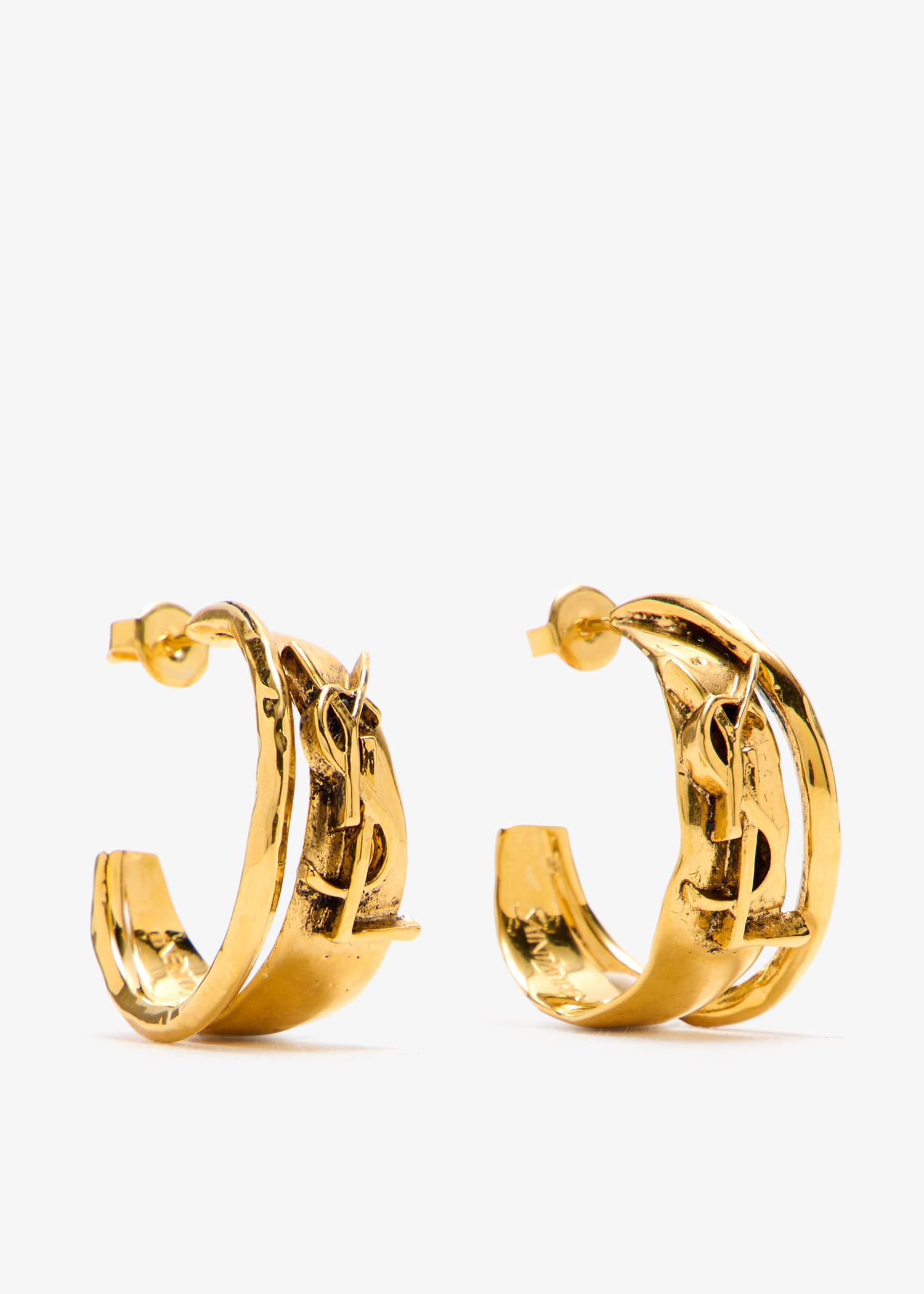 Small Cassandre earrings, Gold
Small Cassandre earrings, Gold