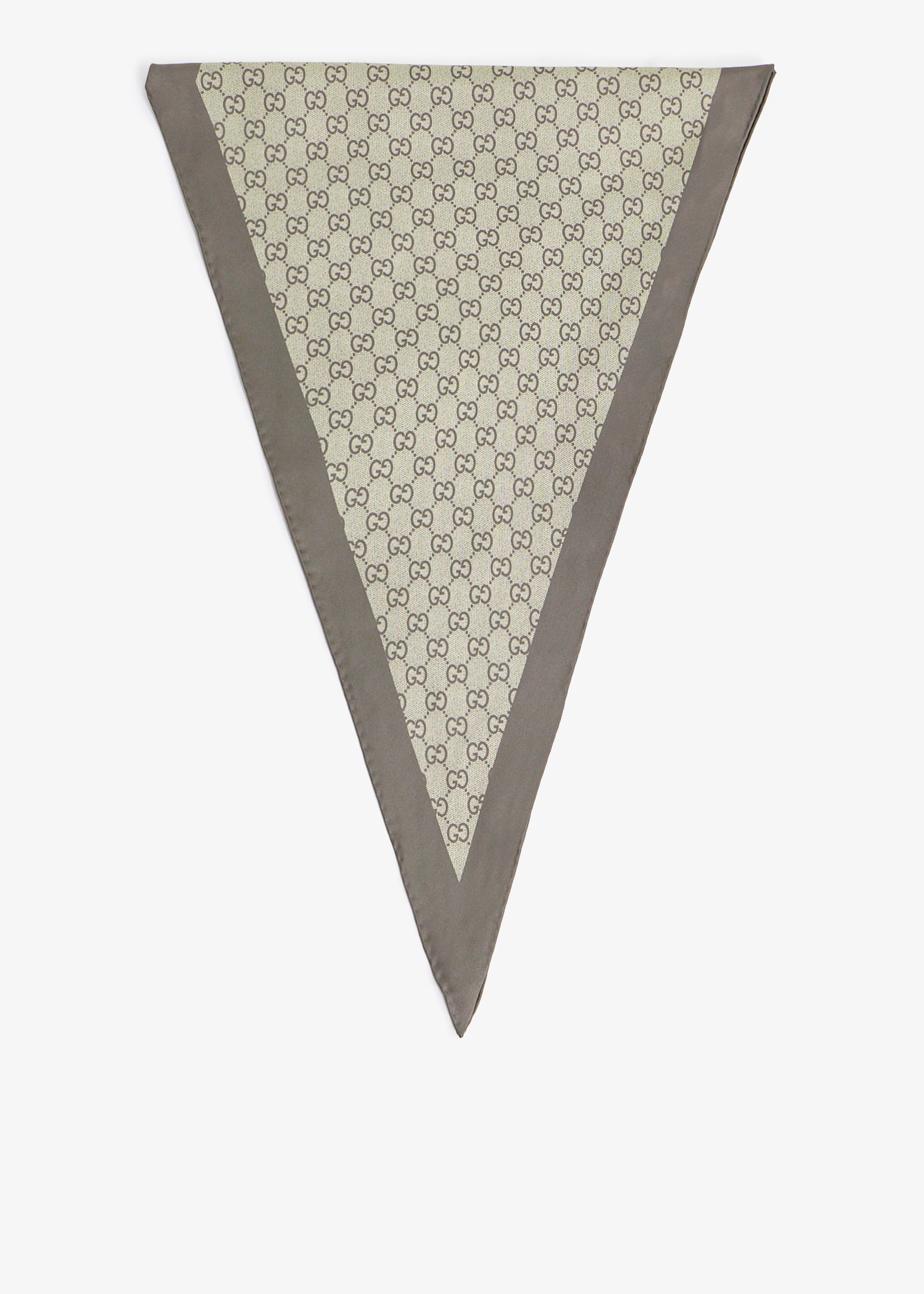 Printed silk twill diamond scarf
Printed silk twill diamond scarf