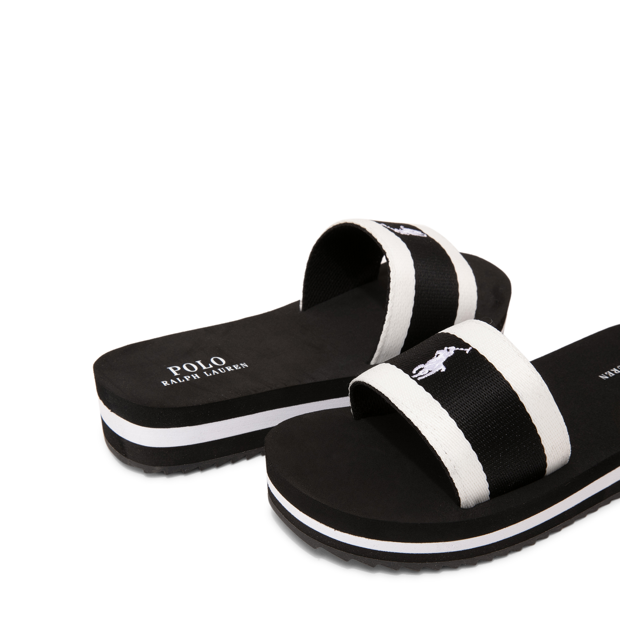 Mariella slides, Black