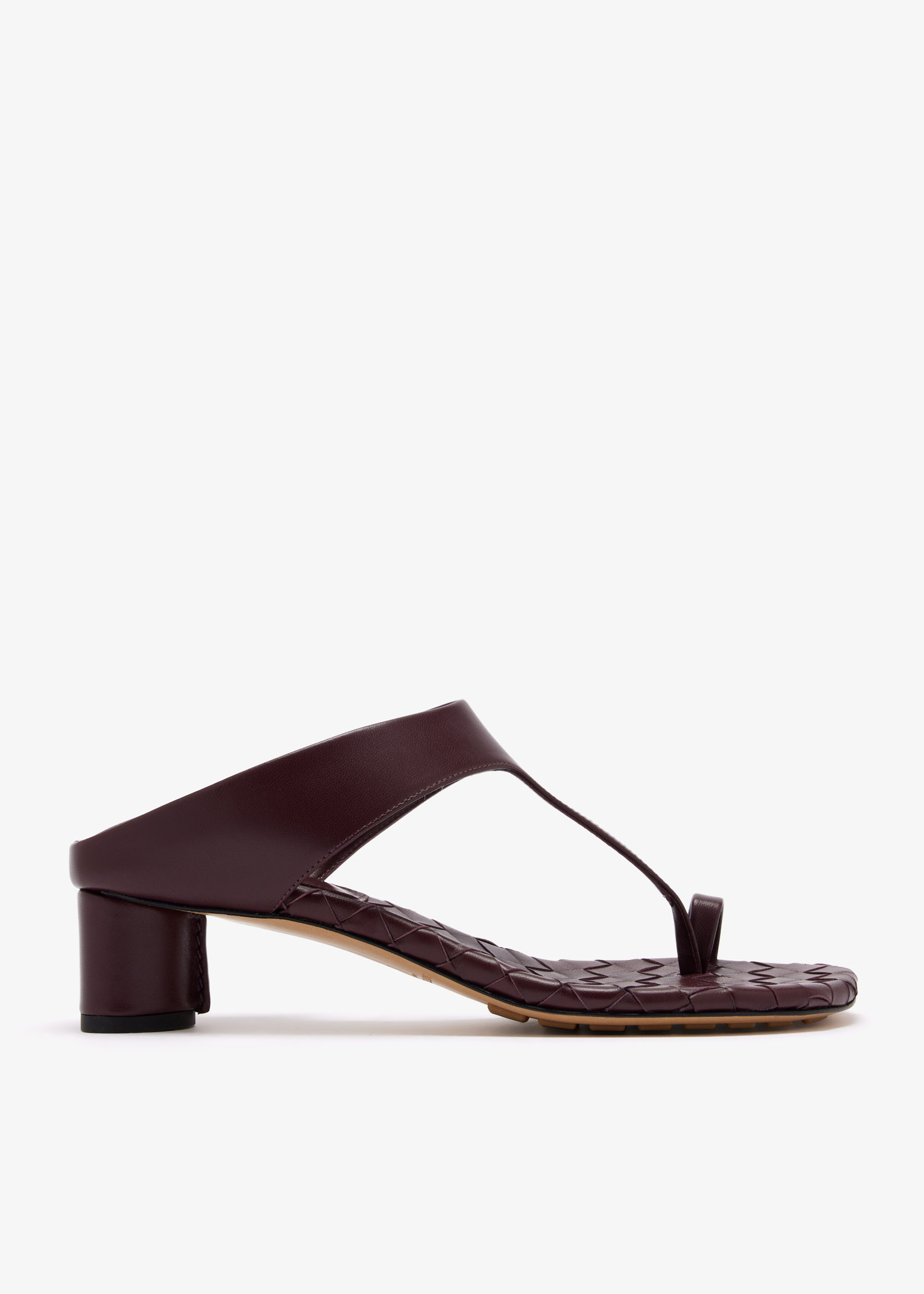Livia thong sandals, Burgundy
Livia thong sandals, Burgundy