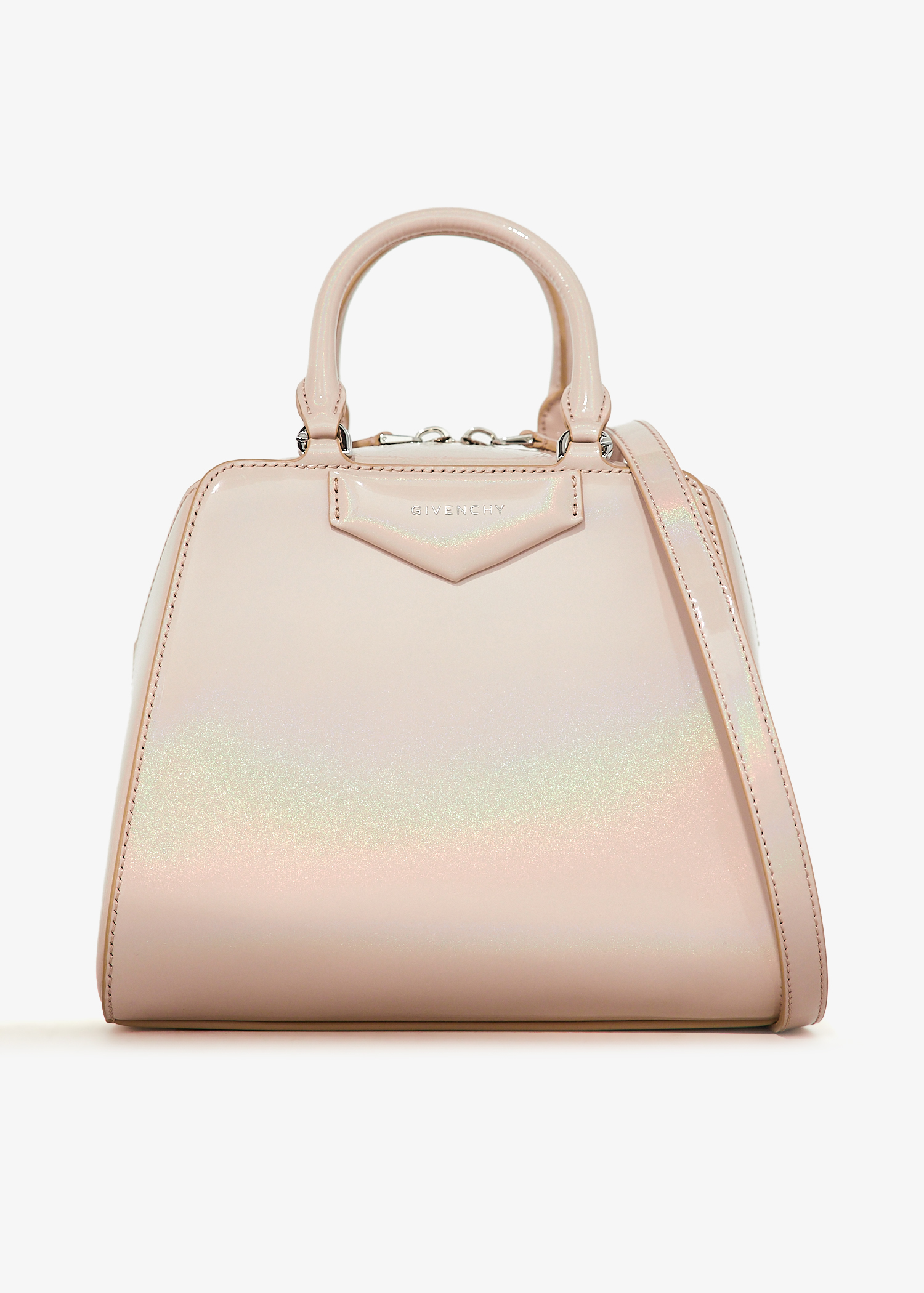 Mini Antigona Cube bag, Beige
Mini Antigona Cube bag, Beige