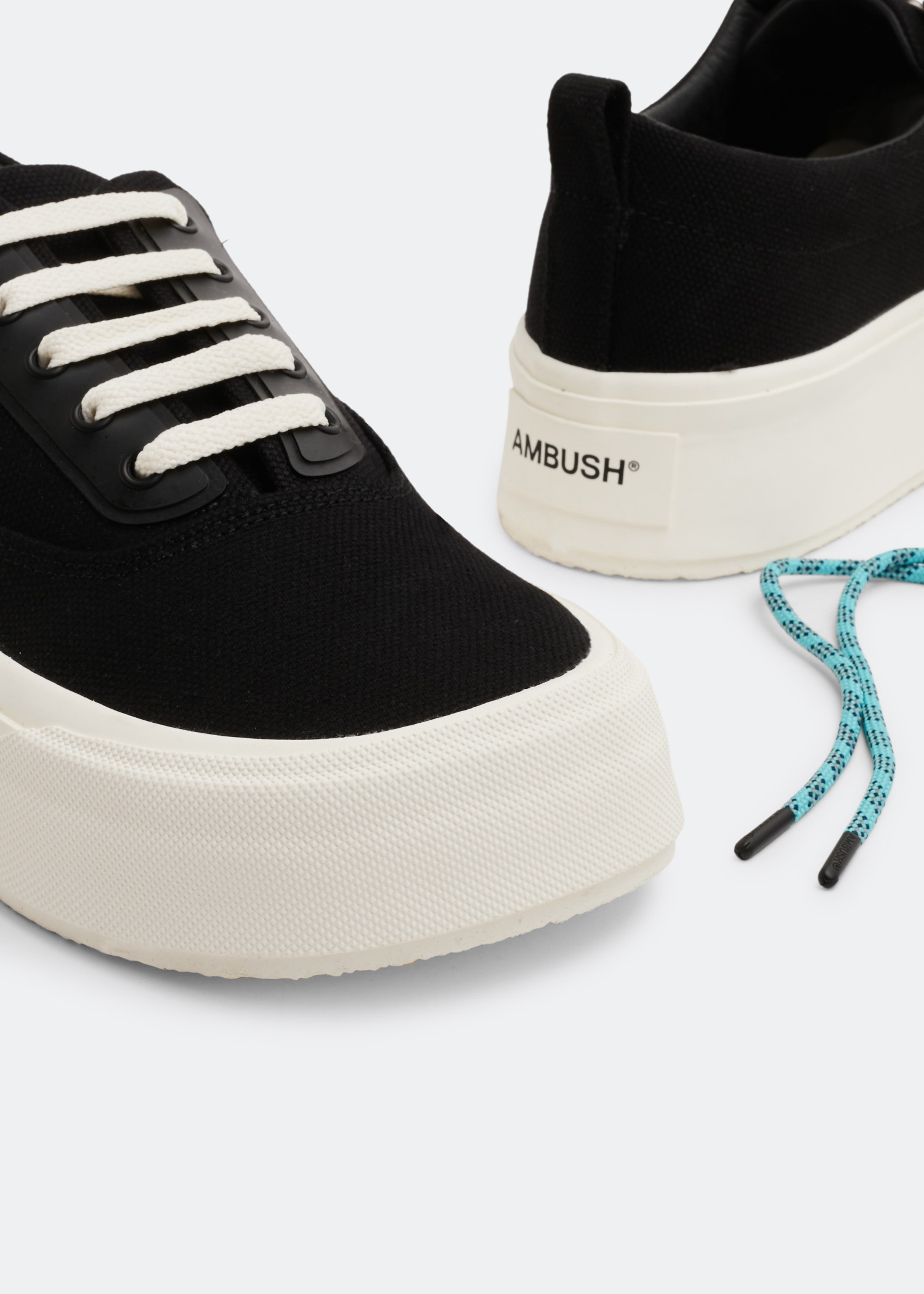 Low Vulcanised sneakers, Black