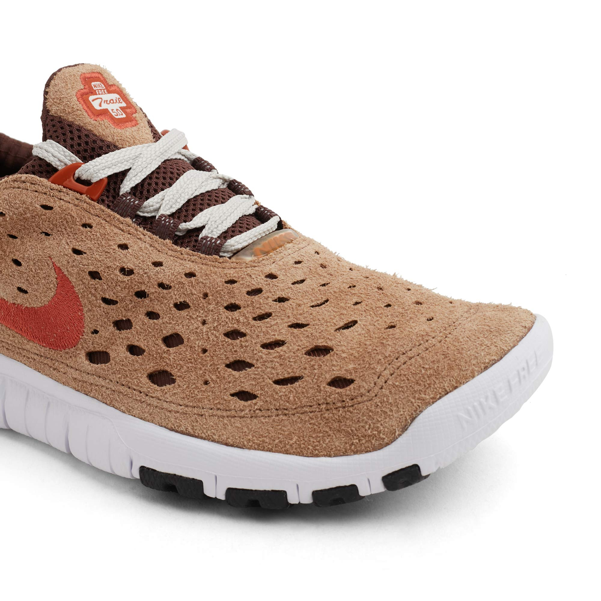 Free Run Trail 'Dark Driftwood' sneakers, Brown