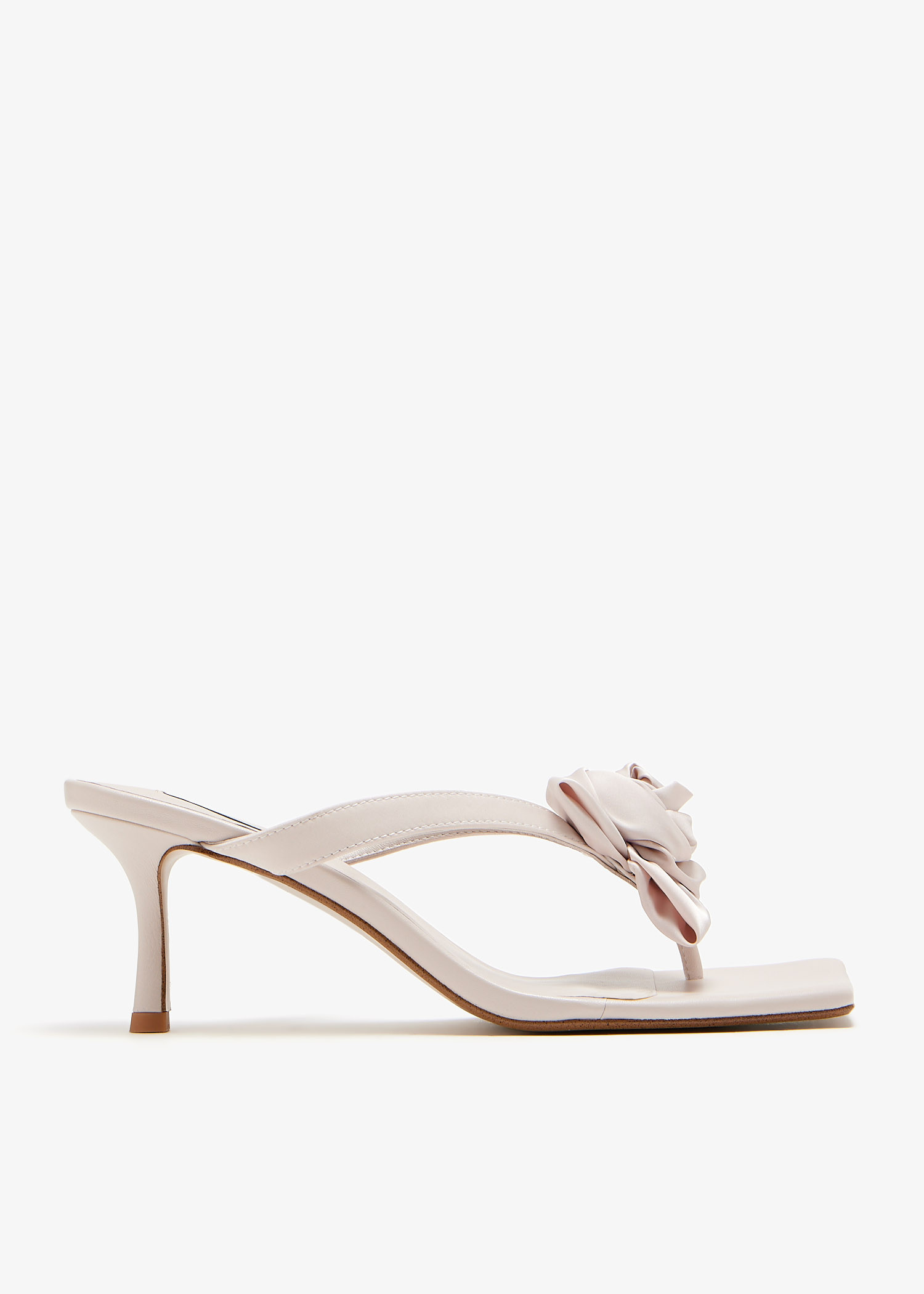 Electra sandals, White
Electra sandals, White