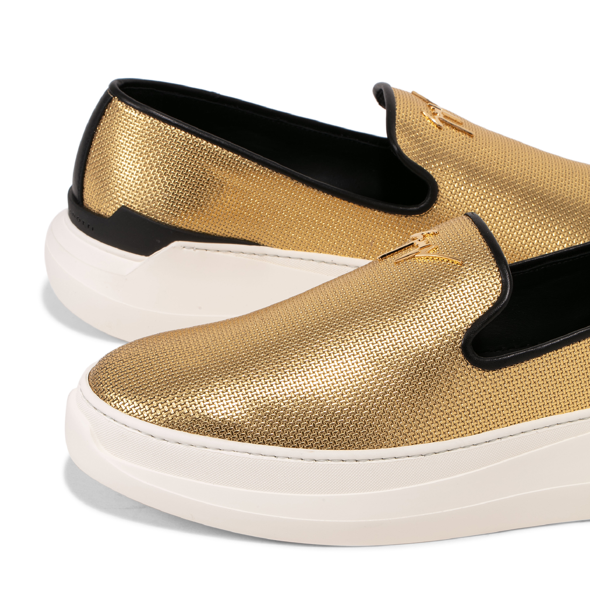 Conley Sneakers, Gold