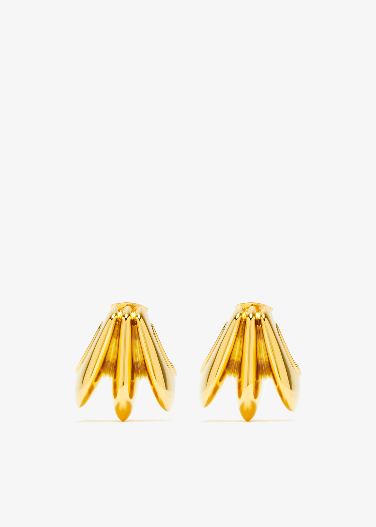Hera Dome Triple Ridge hoop earrings, Gold
Hera Dome Triple Ridge hoop earrings, Gold