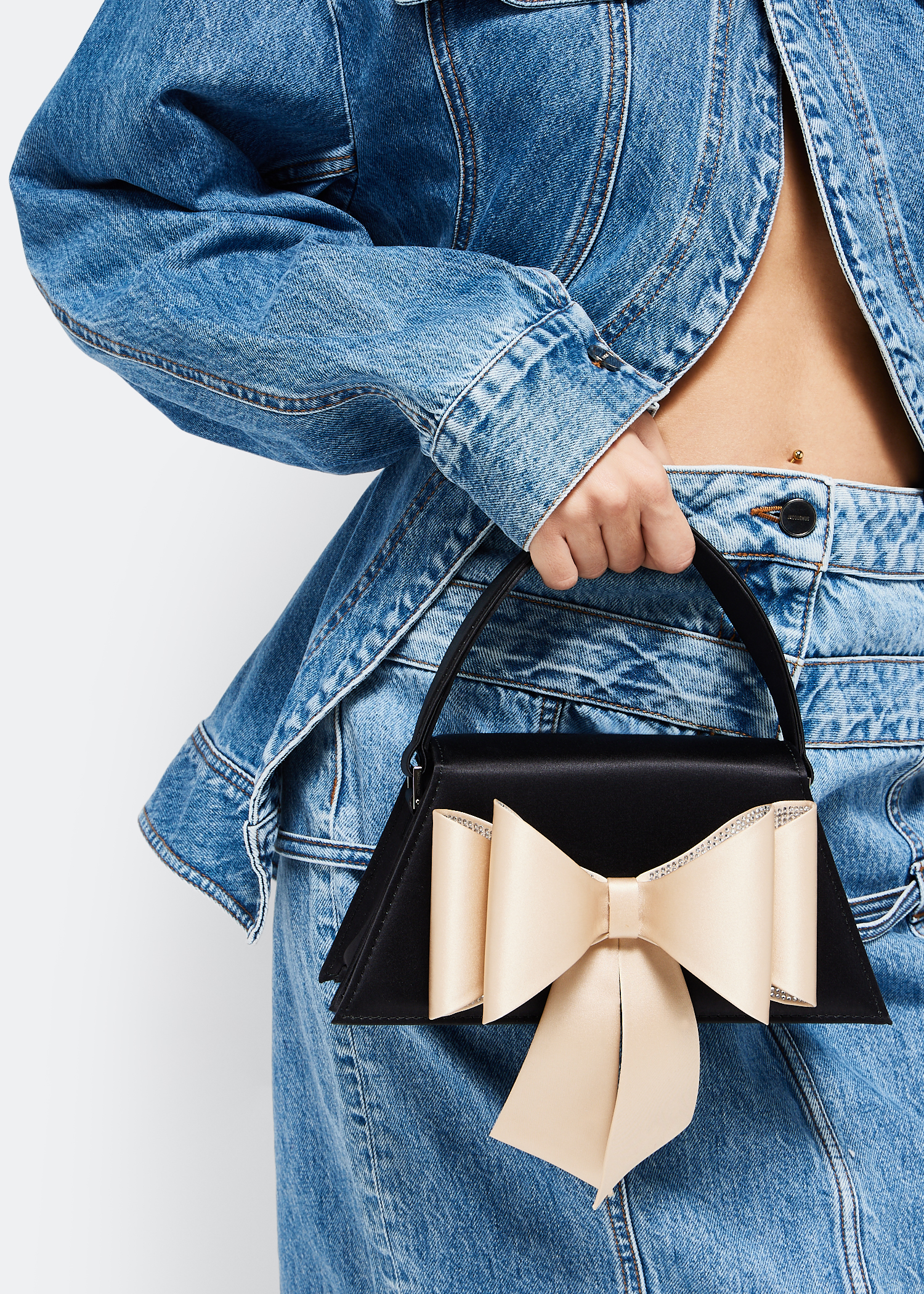 Le Cadeau satin bow handbag, Black