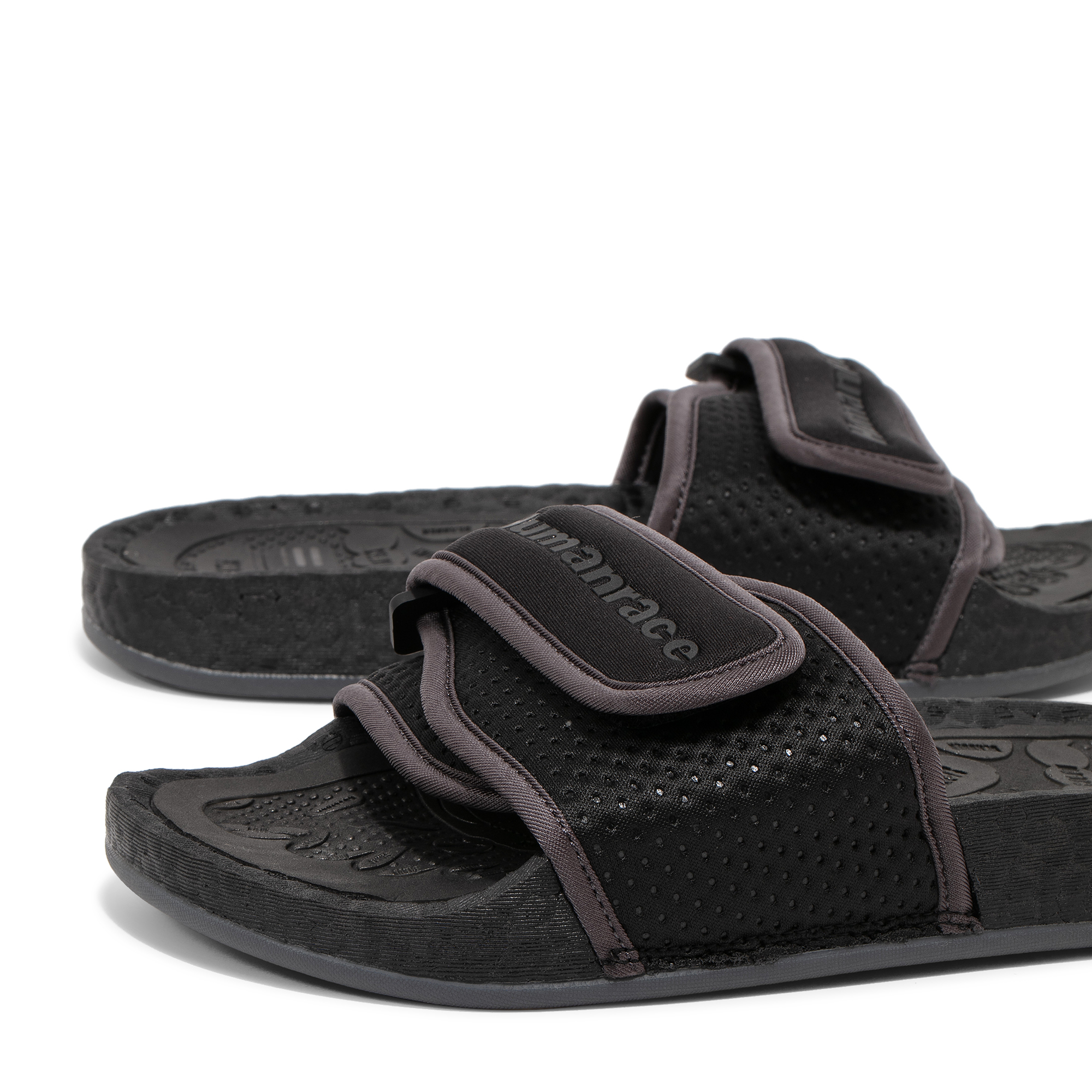 x Pharrell Williams Chancletas HU slides, Black