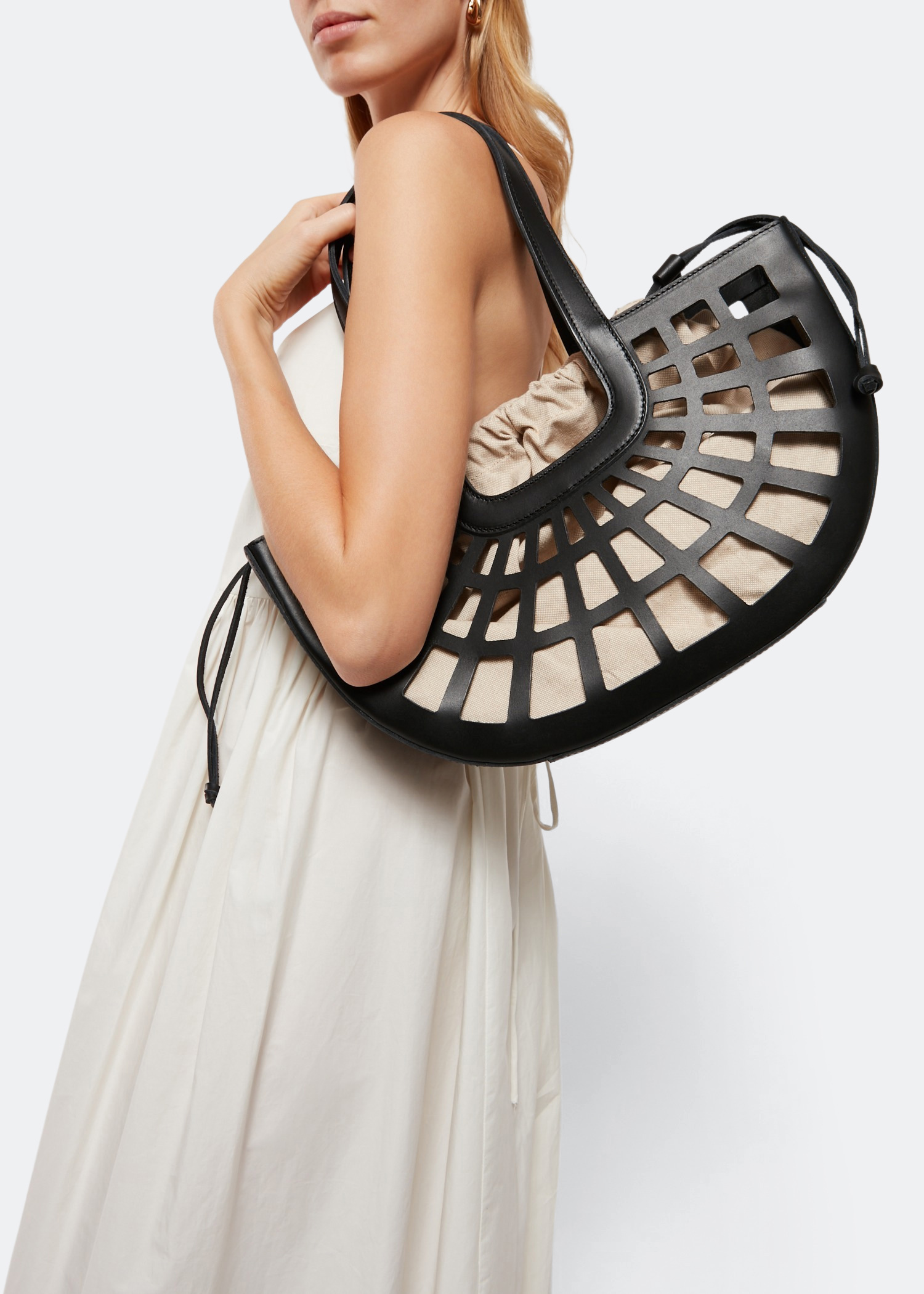 Half Moon medium bag, Black
