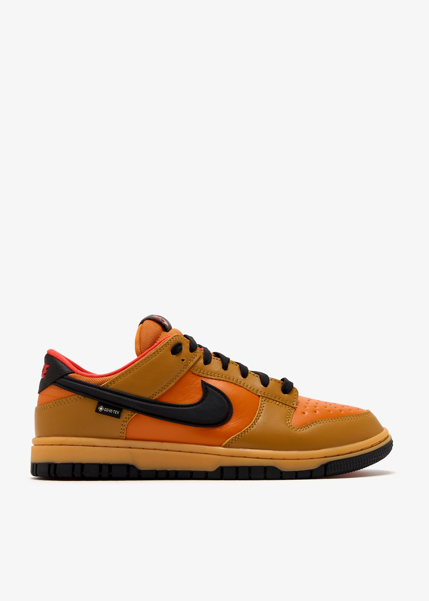 Dunk Low GTX sneakers, Orange
Dunk Low GTX sneakers, Orange