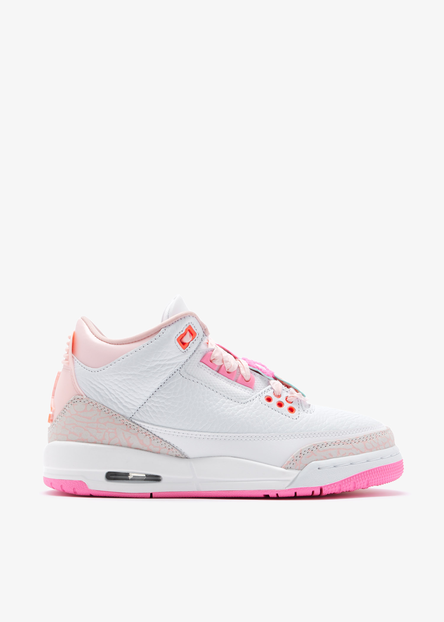 Air Jordan 3 Retro sneakers, White
Air Jordan 3 Retro sneakers, White