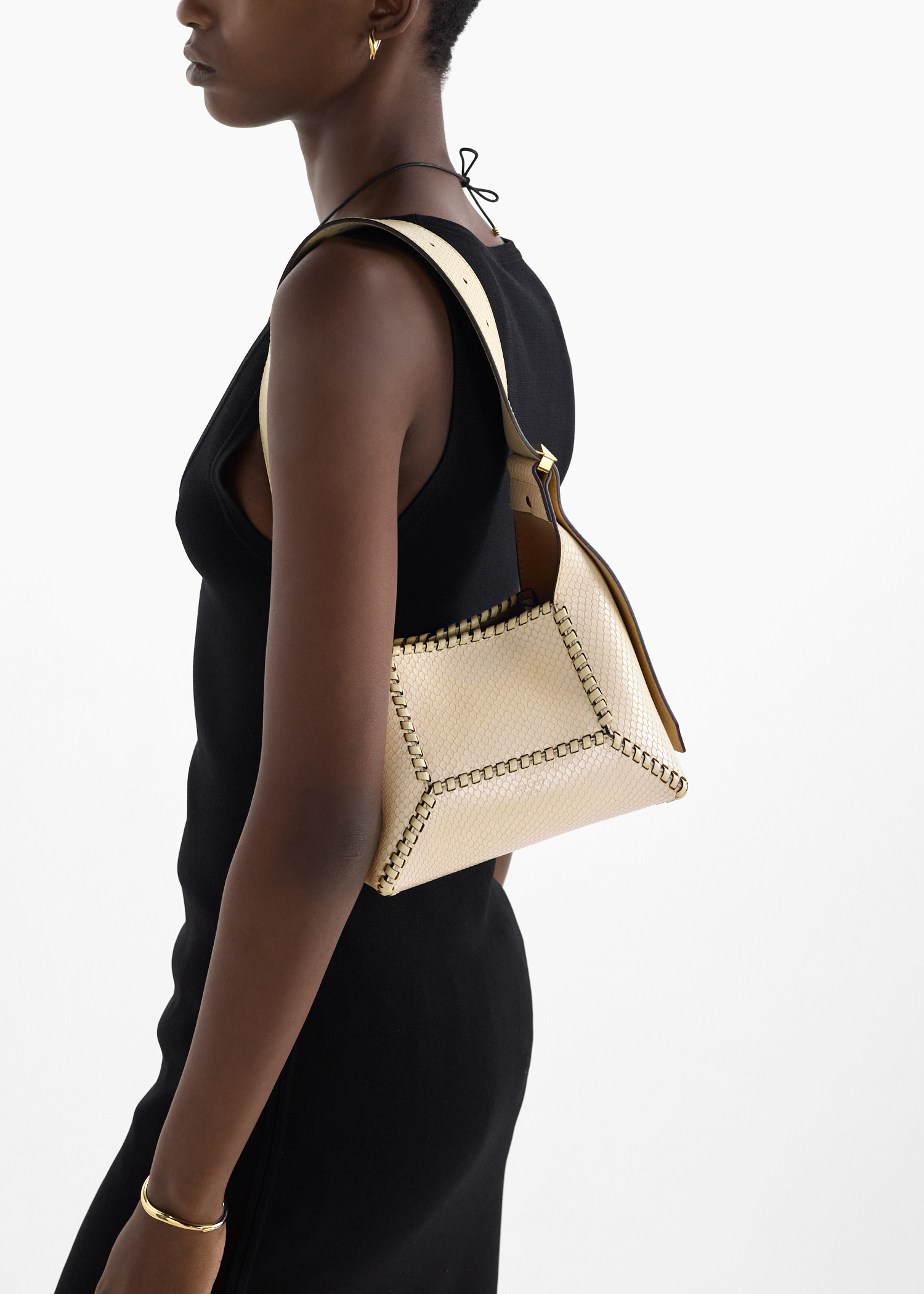 Diamond Hobo S shoulder bag, Yellow
Diamond Hobo S shoulder bag, Yellow