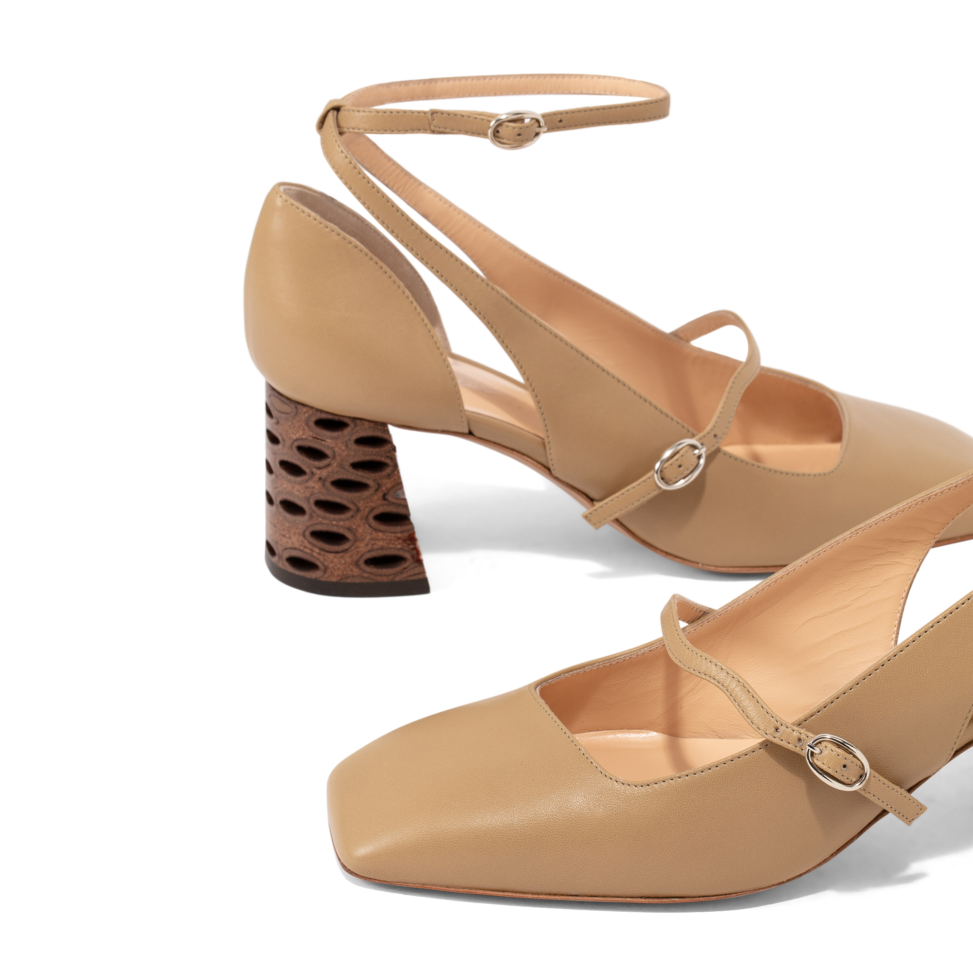 Bad Banksia Bianca pumps, Beige