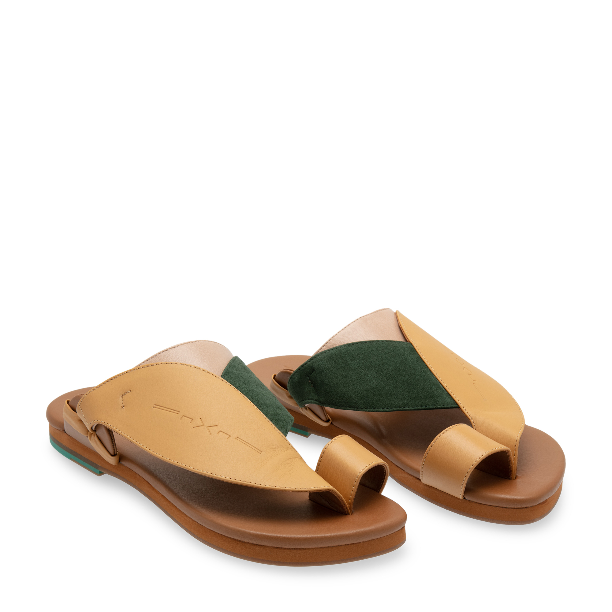 Umm AnNar sandals, Beige