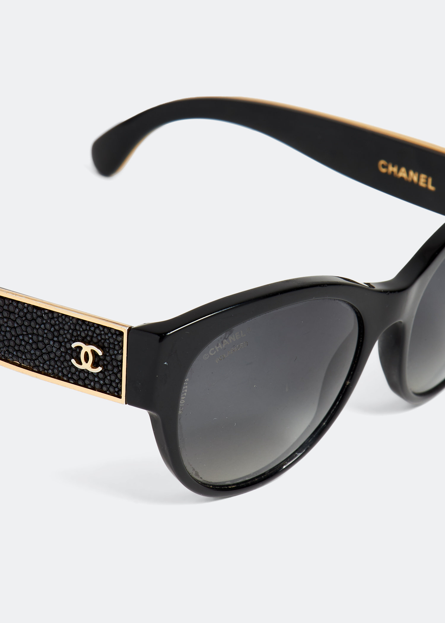 CH5273Q Oval polarized sunglasses, Black