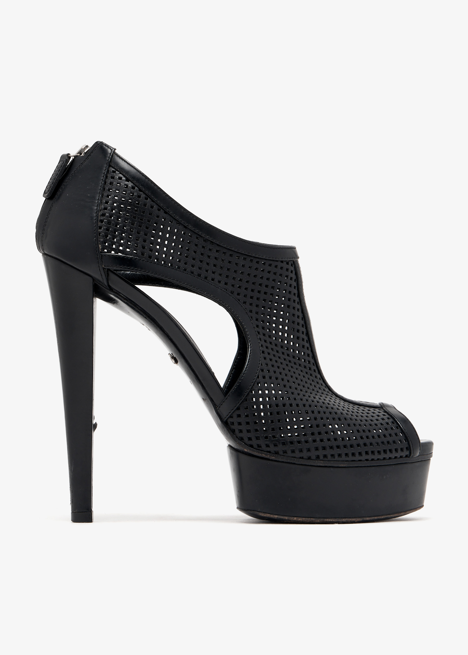 Kim perforated platform booties, Black
Kim perforated platform booties, Black