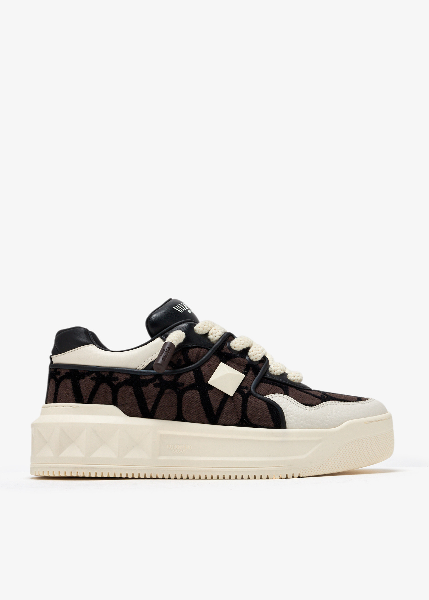 One Stud XL Toile Iconographe sneakers, Brown
One Stud XL Toile Iconographe sneakers, Brown