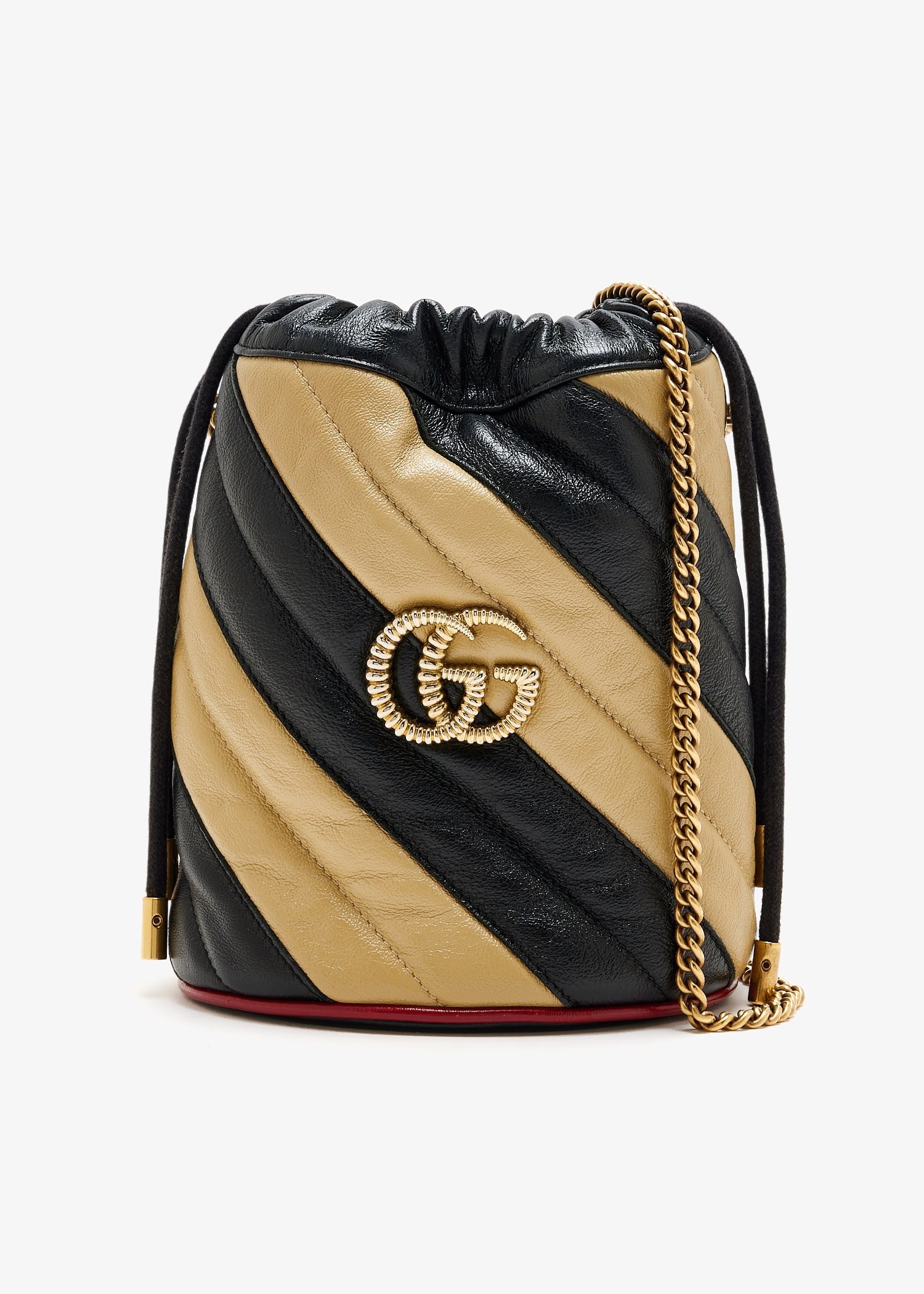 Mini Diagonal GG Marmont Torchon bucket bag, Black
Mini Diagonal GG Marmont Torchon bucket bag, Black