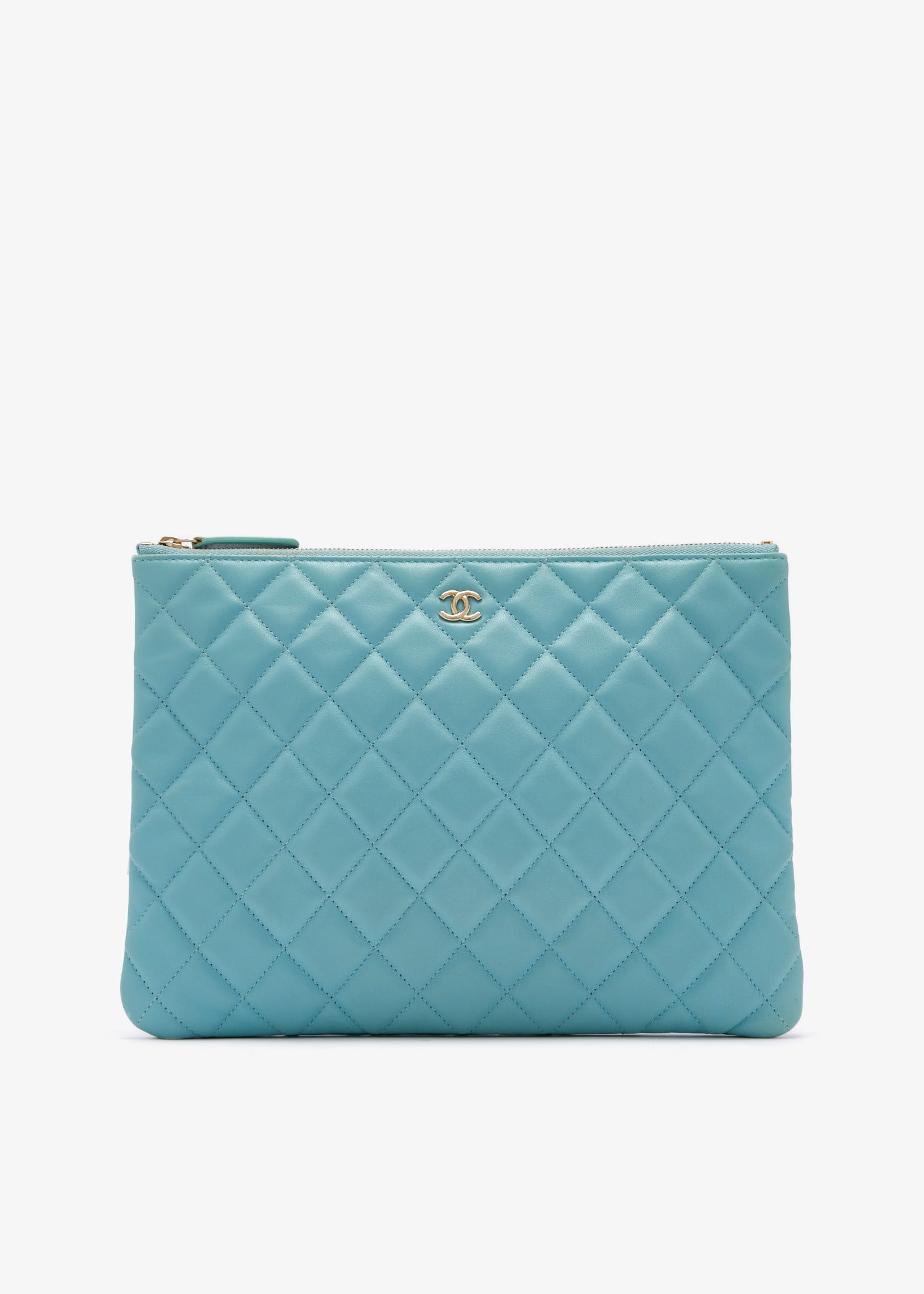 Medium O Case clutch, Blue
Medium O Case clutch, Blue