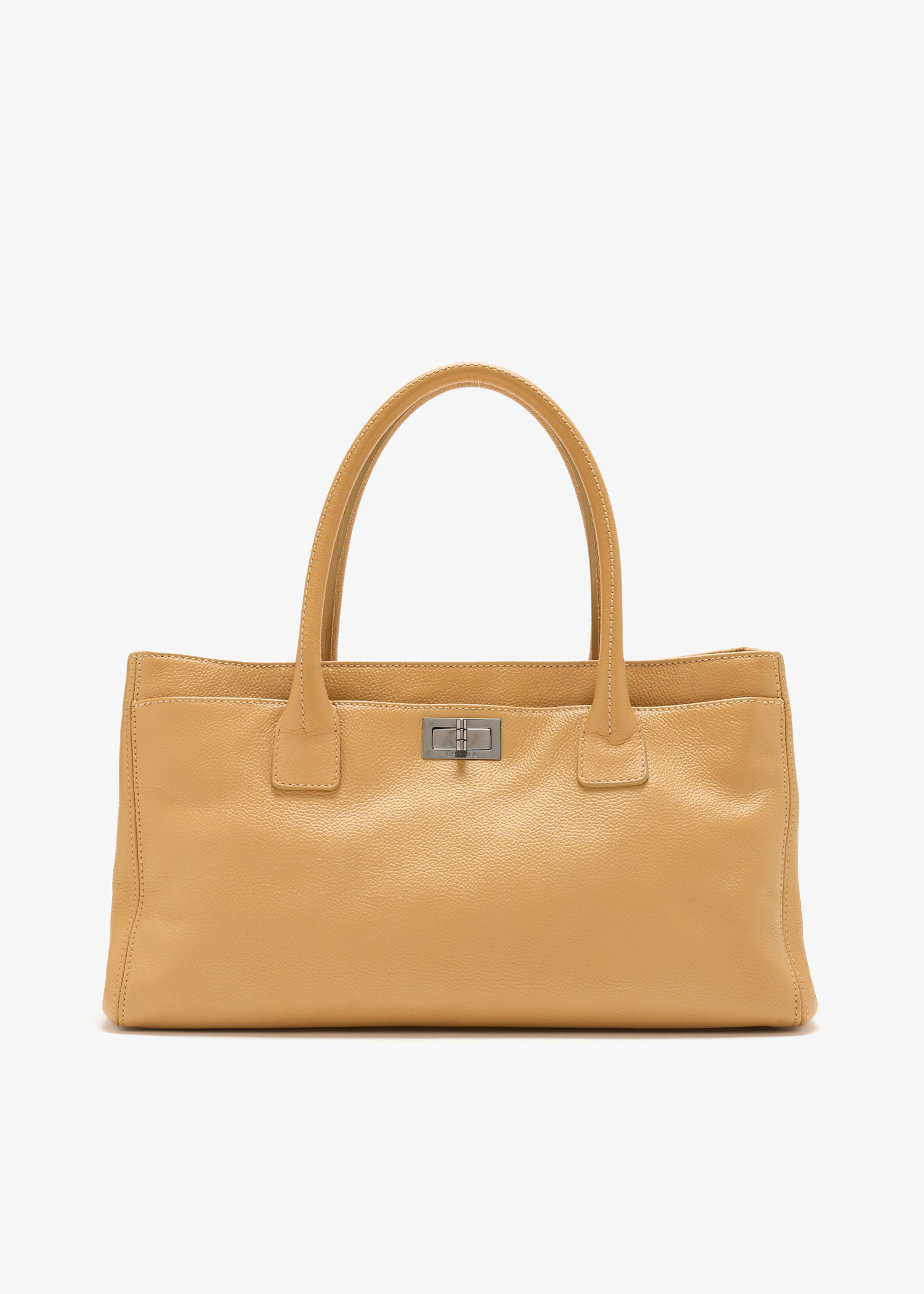 Medium Execute Cerf tote bag, Beige
Medium Execute Cerf tote bag, Beige