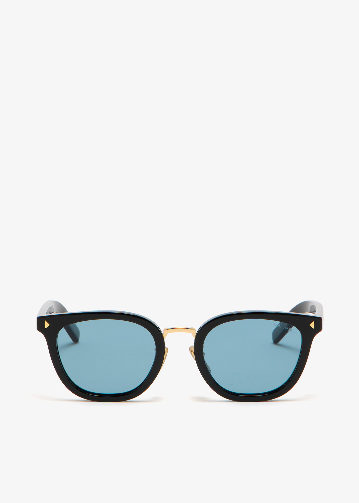 Iconic metal plaque sunglasses, Black
Iconic metal plaque sunglasses, Black