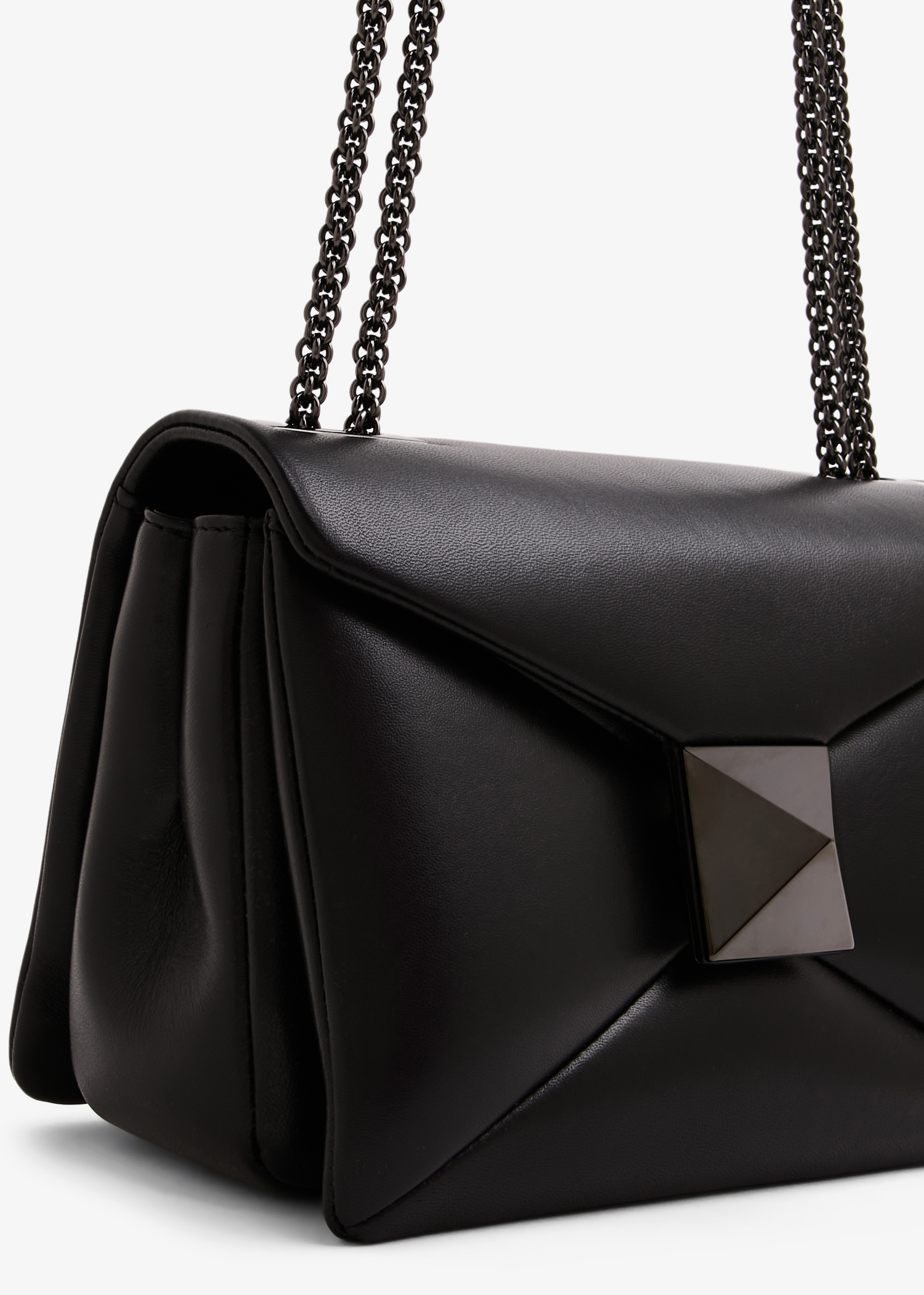 One Stud chain bag, Black