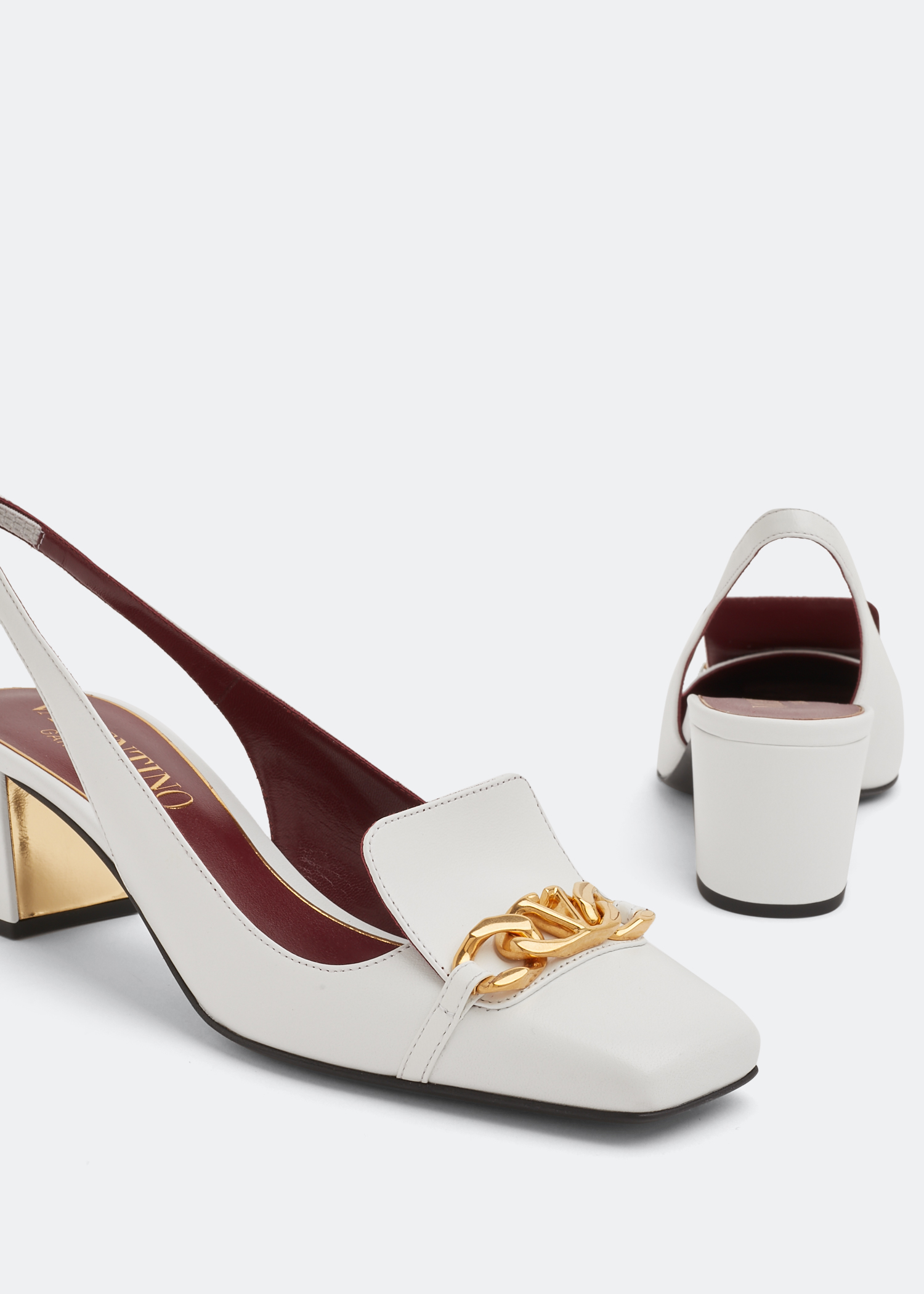 VLogo chain slingback pumps, White