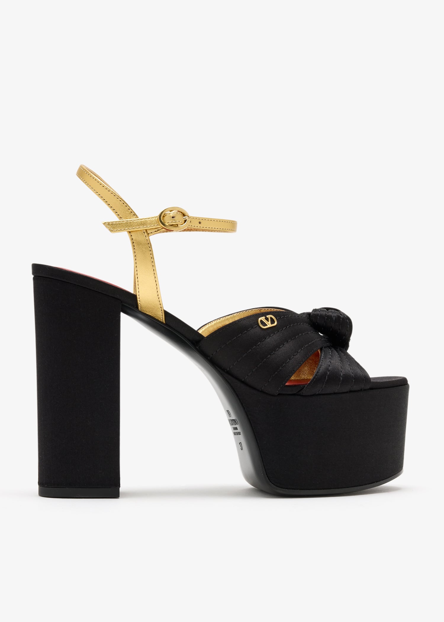 Crasher platform sandals, Black
Crasher platform sandals, Black