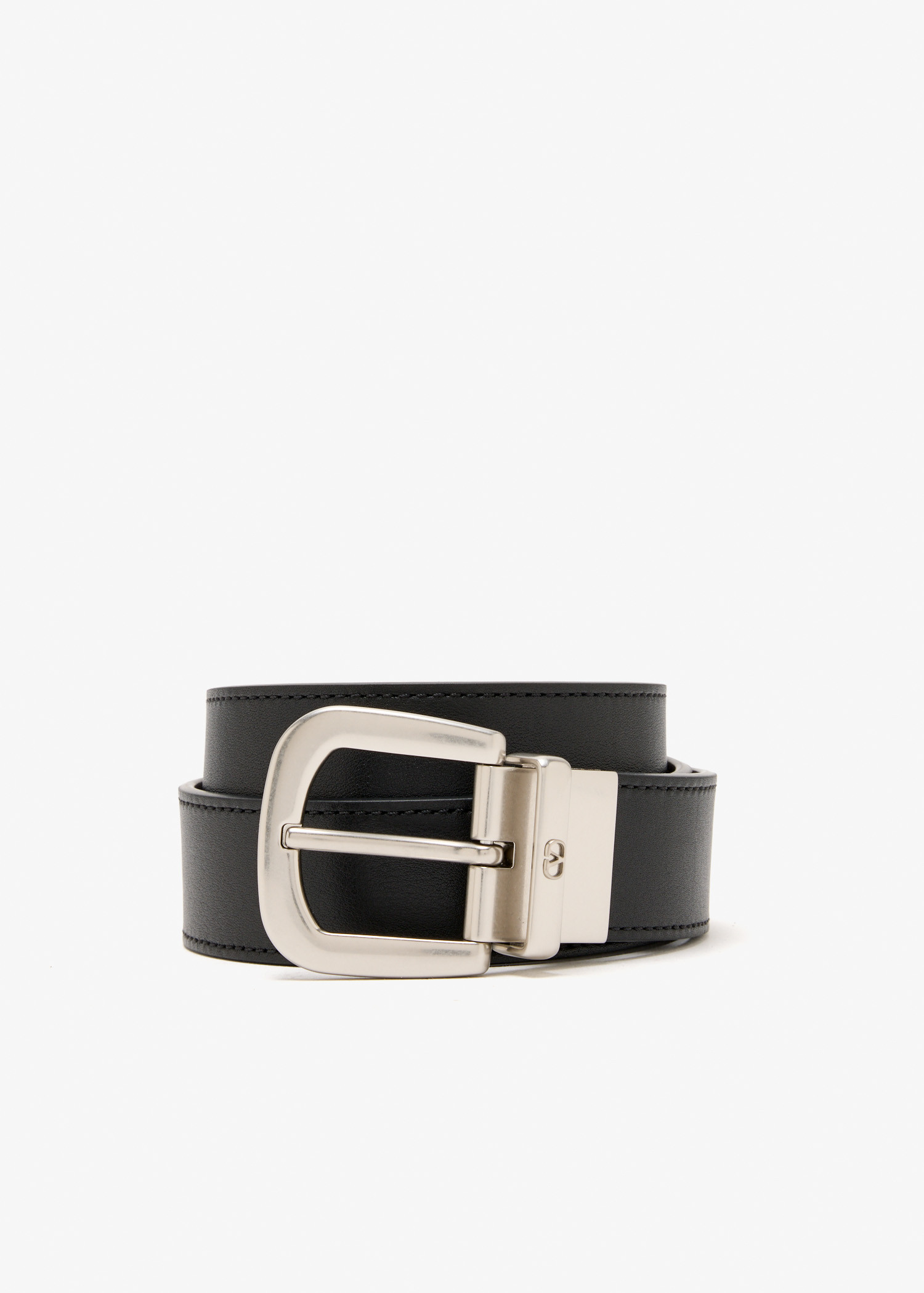 VLogo Signature buckle belt, Black
VLogo Signature buckle belt, Black