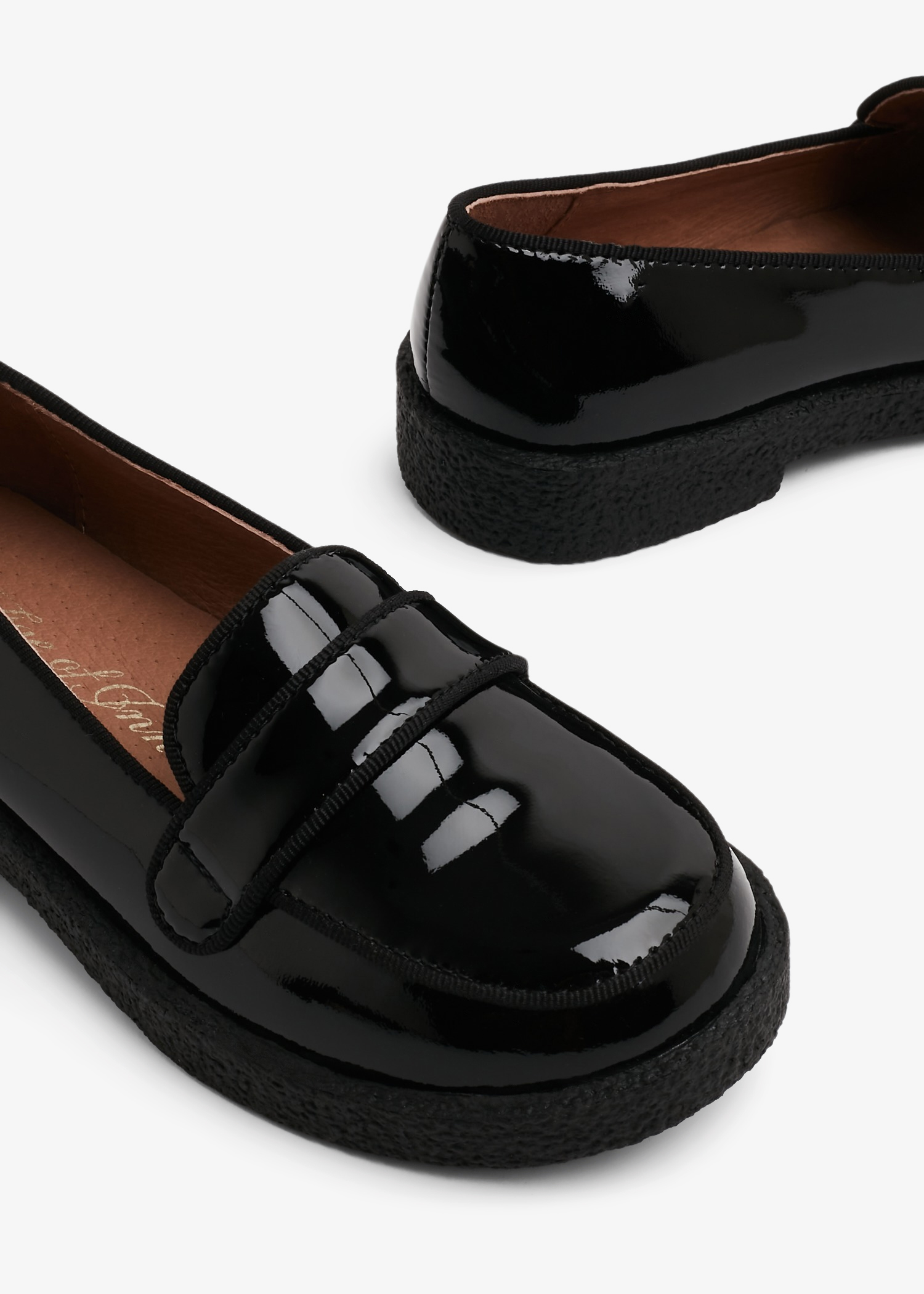 

Bobby loafers, Black