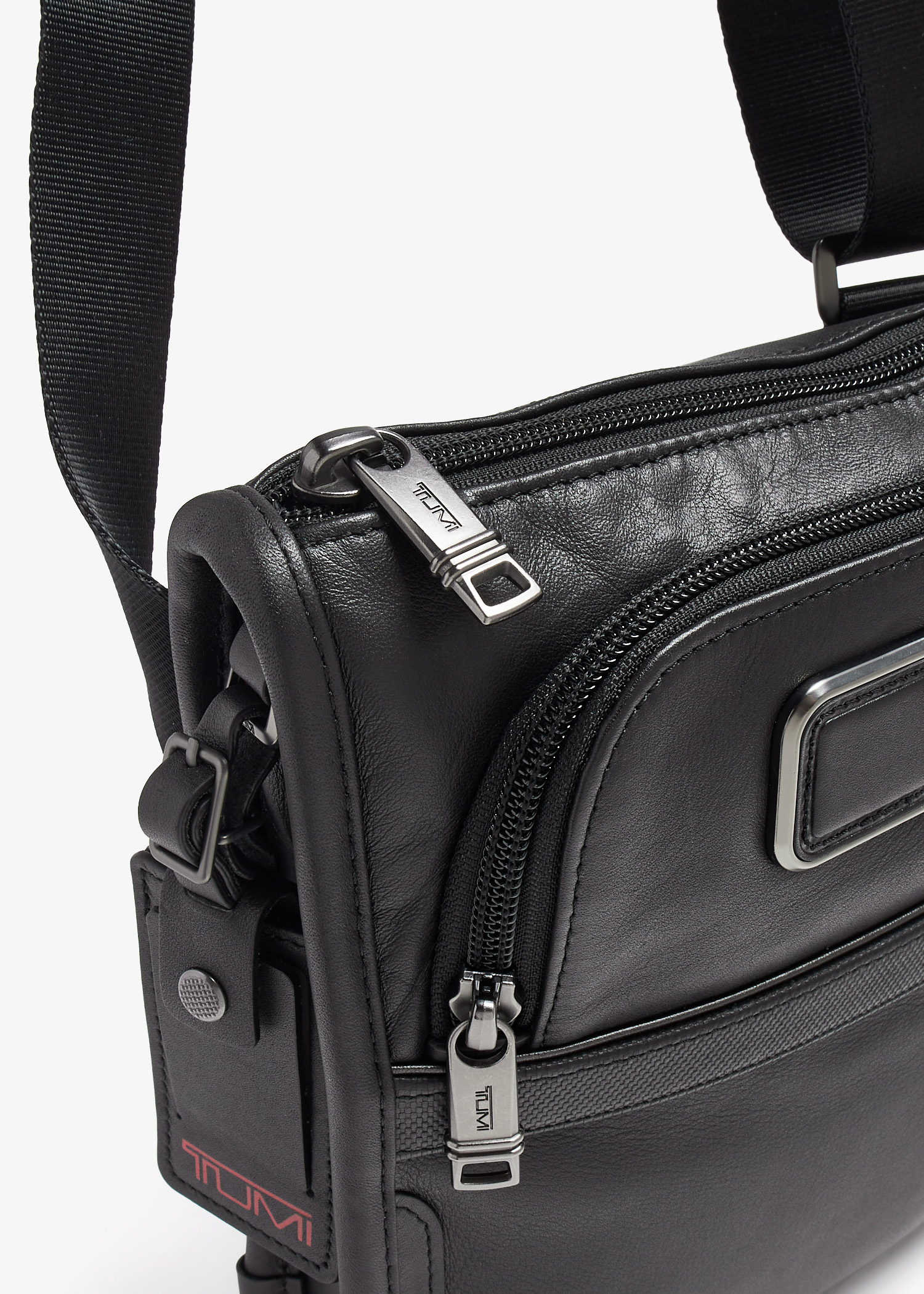 TUMI Alpha 3 small pocket bag for ADULT UNISEX Men Women Black in KSA Level Shoes