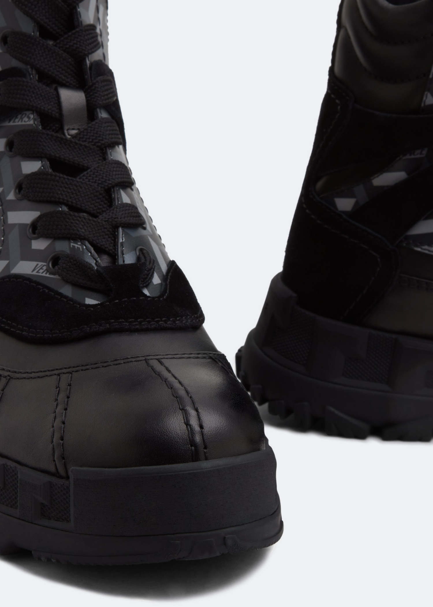 

Greca Rhegis boots, Prints