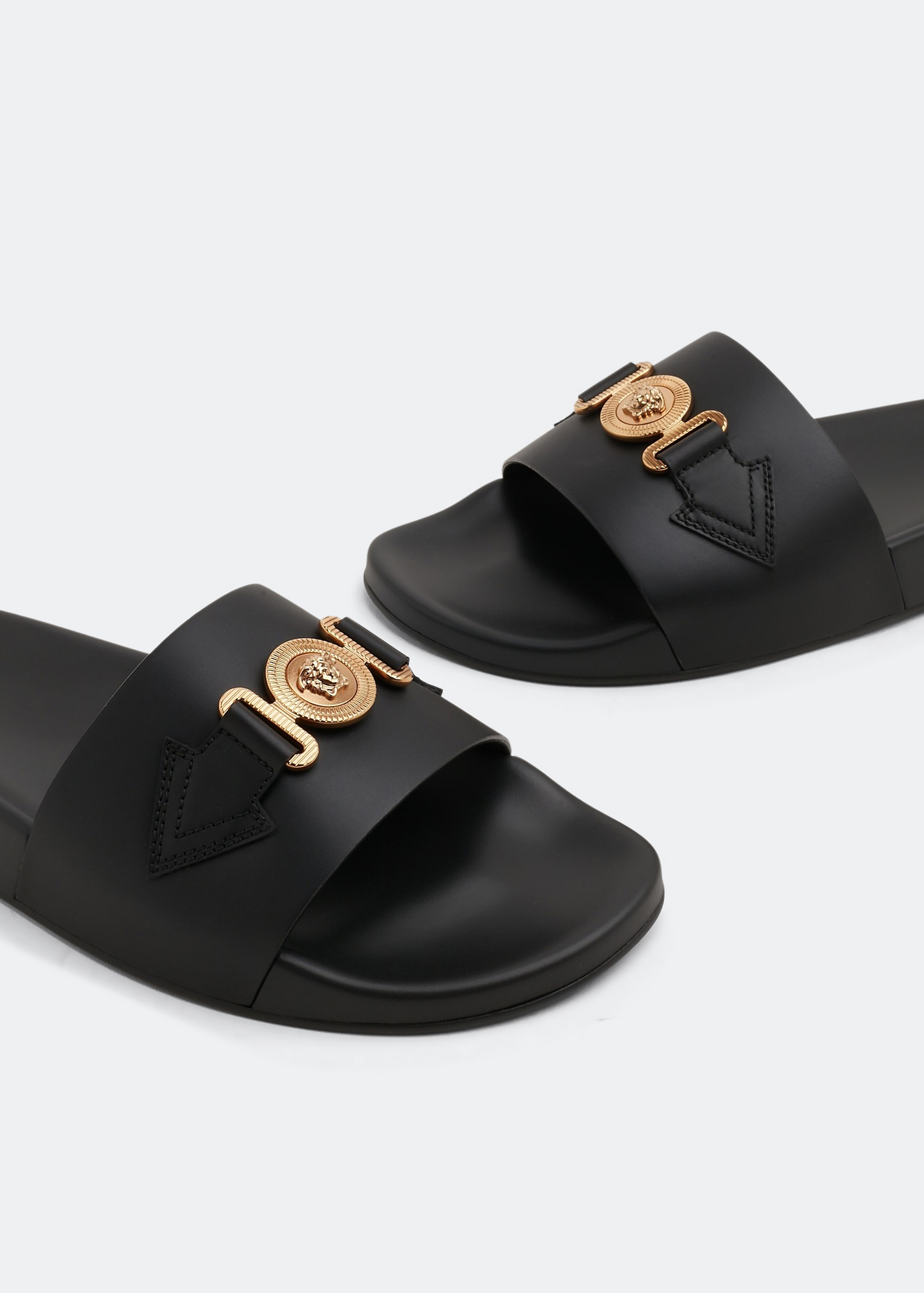 

Medusa Biggie slides, Black