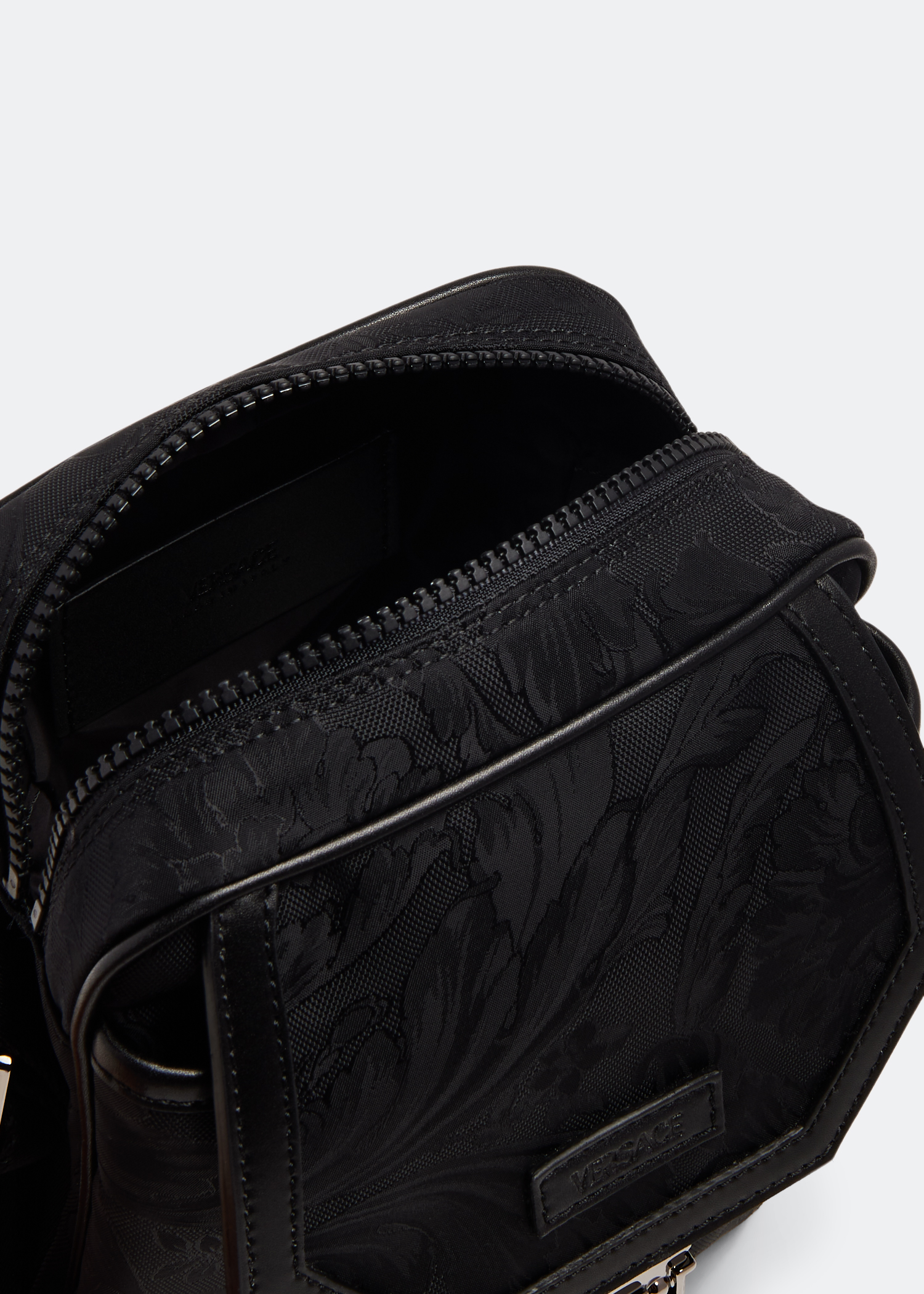 Ballistic nylon deals messenger bag