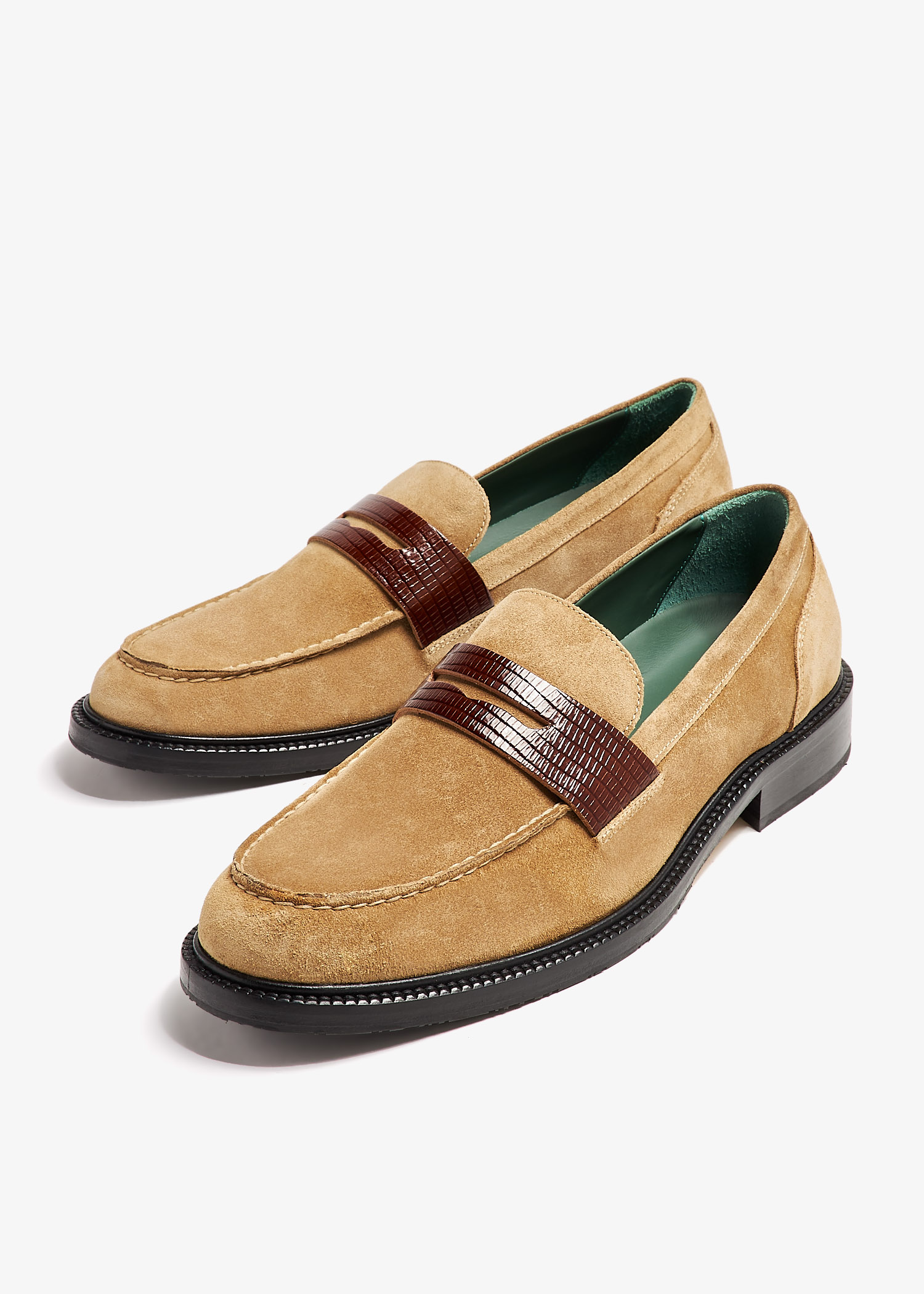 VINNY's Townee two-tone penny loafers for Men - Brown in UAE VINNY's Townee two-tone penny loafers for Men - Brown in UAE