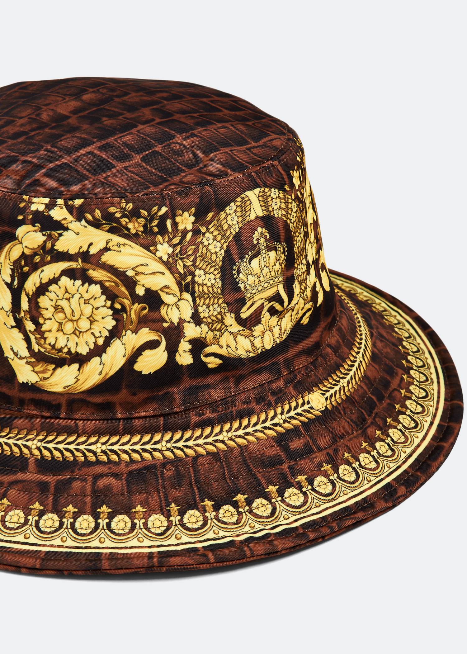 

Baroccodile hat, Prints