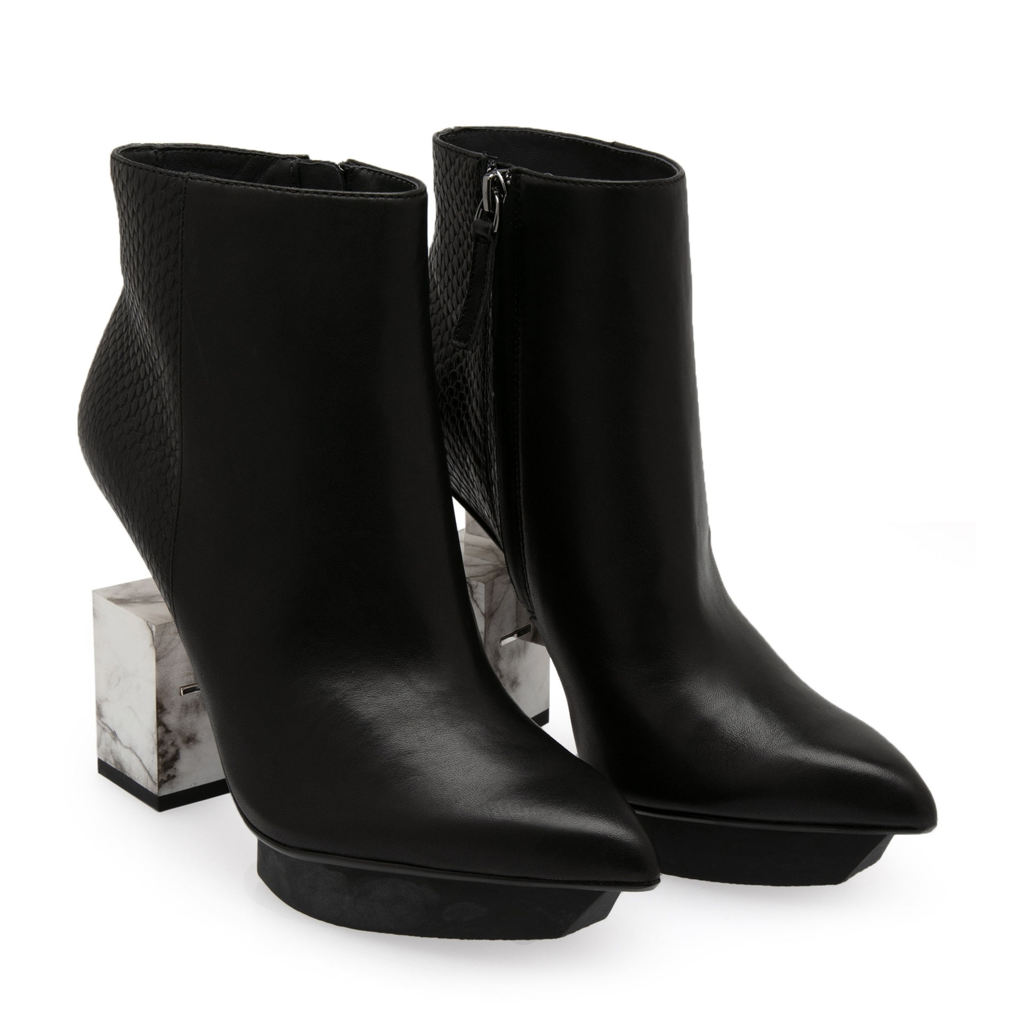 

Cube leather boots, Black