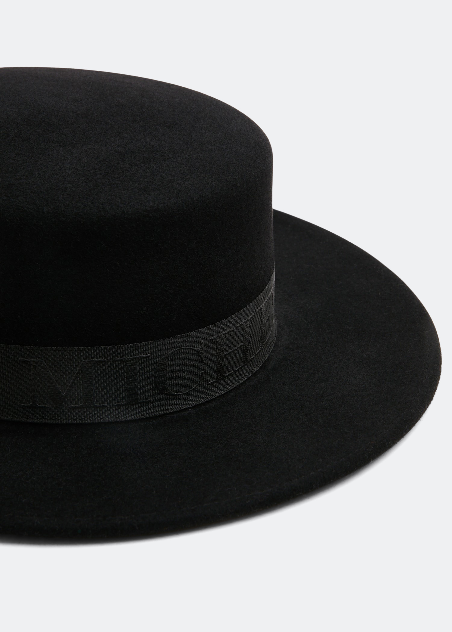 

Kiki hat, Black