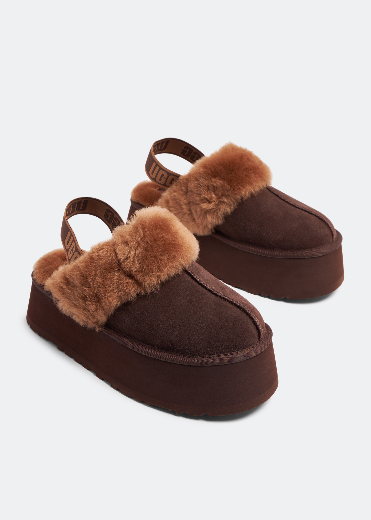 Ugg Funkette slippers for Women - Brown in UAE | Level Shoes