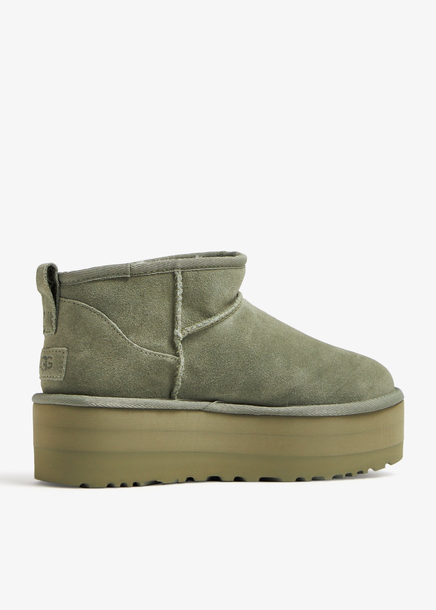 Olive green clearance uggs womens