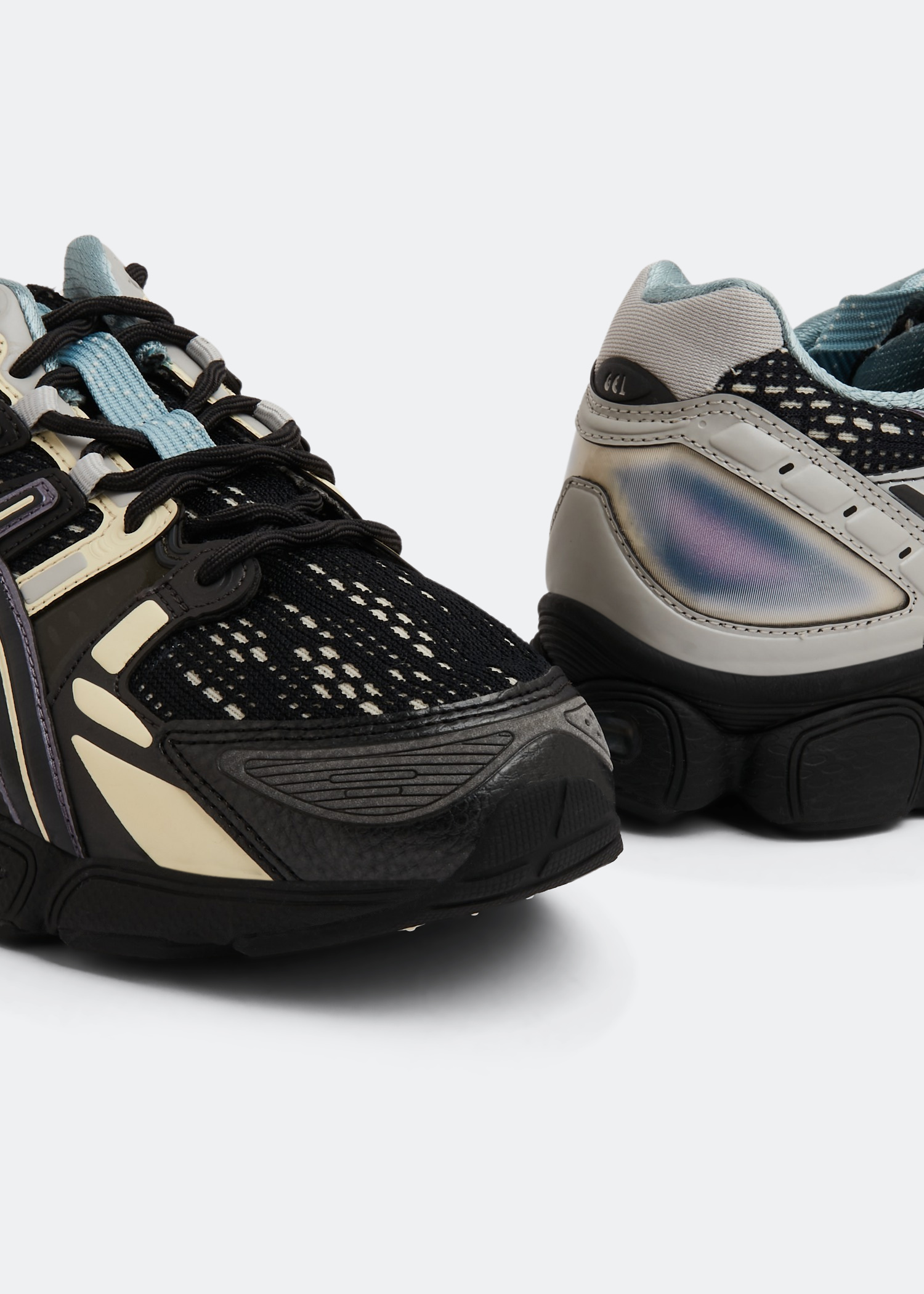 

UB5-S Gel-Nimbus 9 sneakers, Black