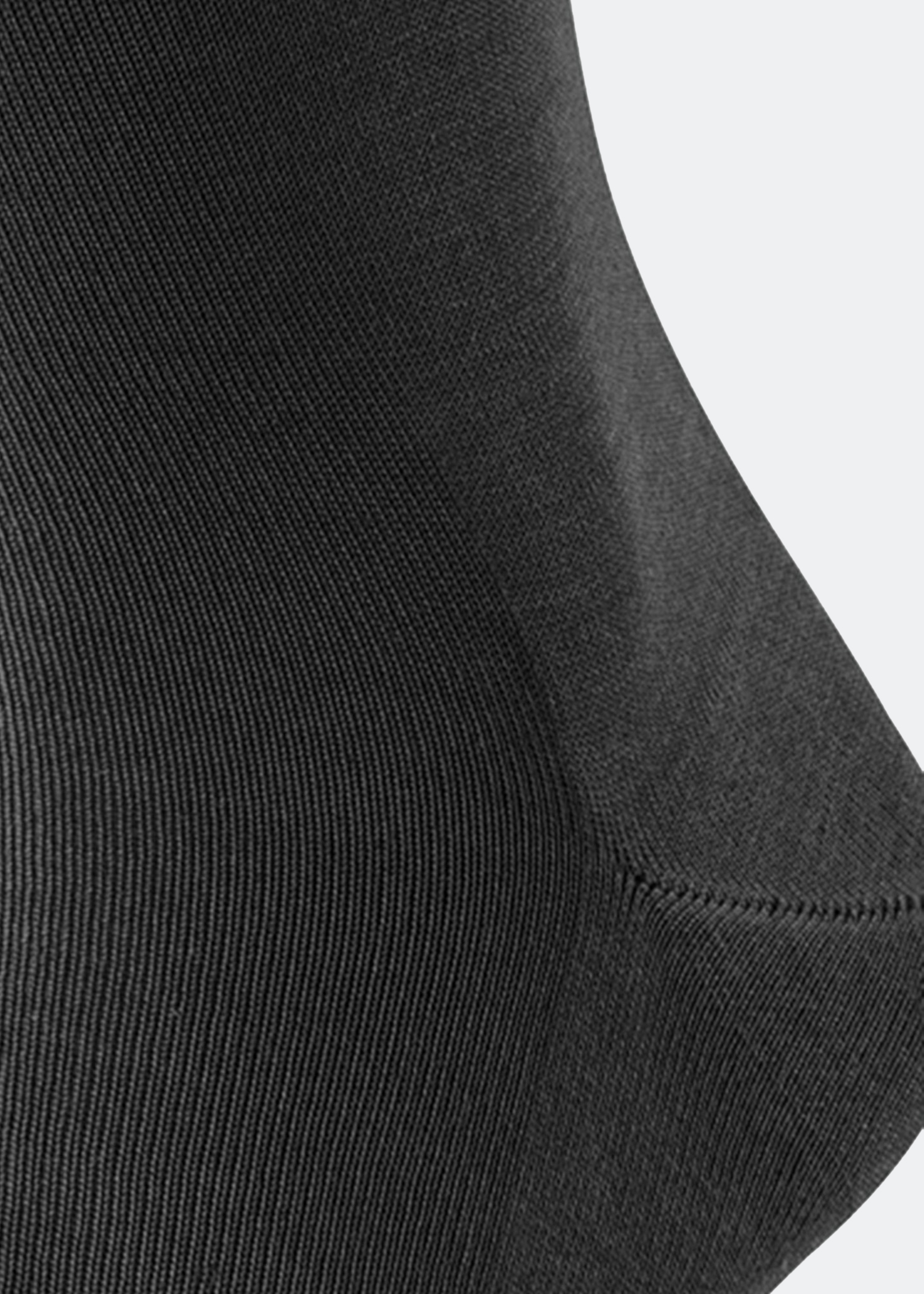 

Tiago knee-high socks, Black