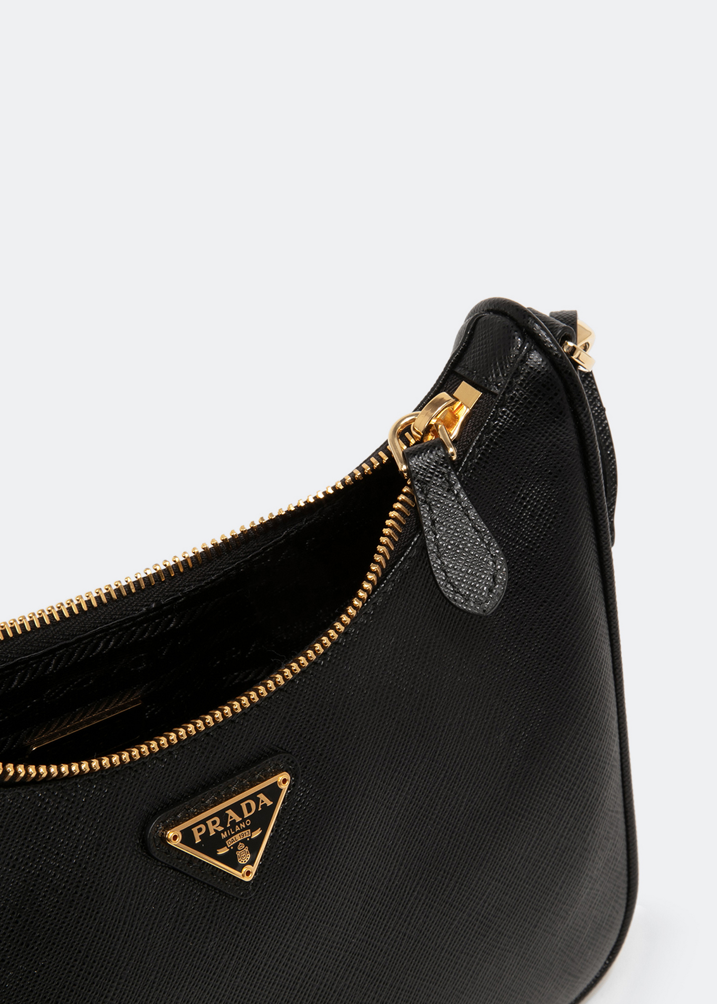 

Re-Edition 2005 leather mini bag, Black