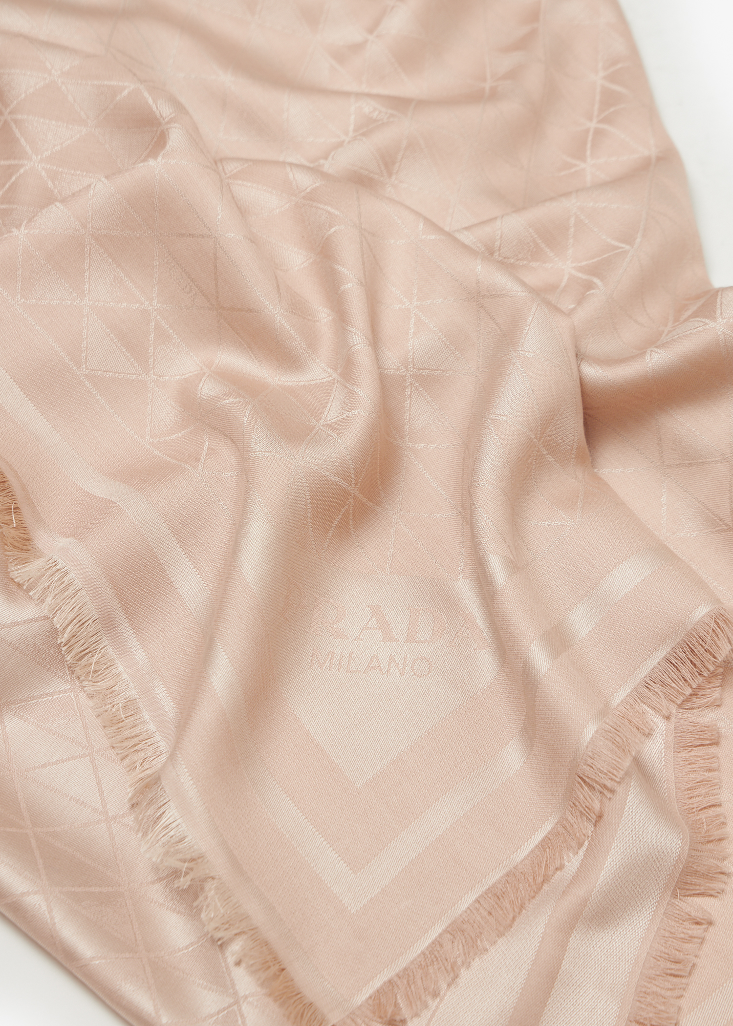 

Silk and wool jacquard scarf, Pink